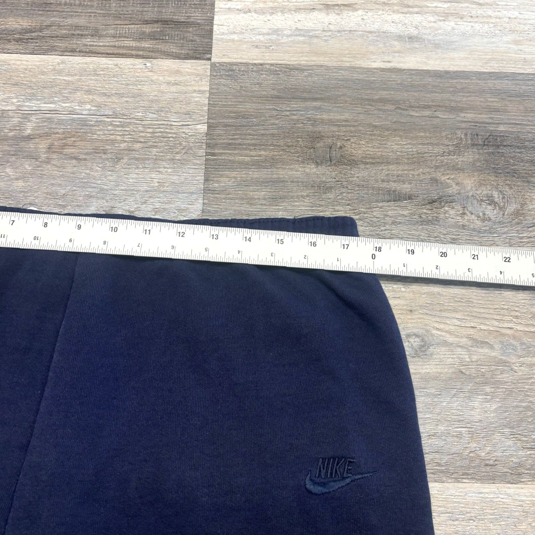 Nike VINTAGE Nike Blue Mens L Sweatpants Jogger USA Made Swoosh Spell Out Athleisure Sub-Brand Athletic Size US 33 - 6 Thumbnail