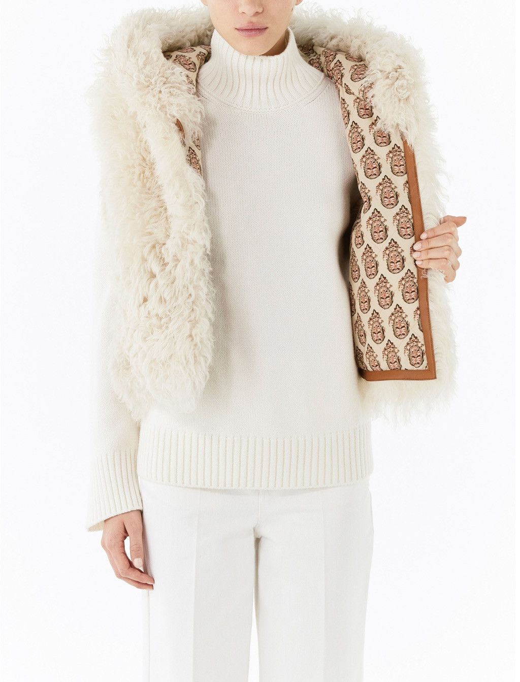 Loro Piana o1srvl11e1224 Shearling Curl Vest in Ivory Size M / US 6-8 / IT 42-44 - 3 Thumbnail