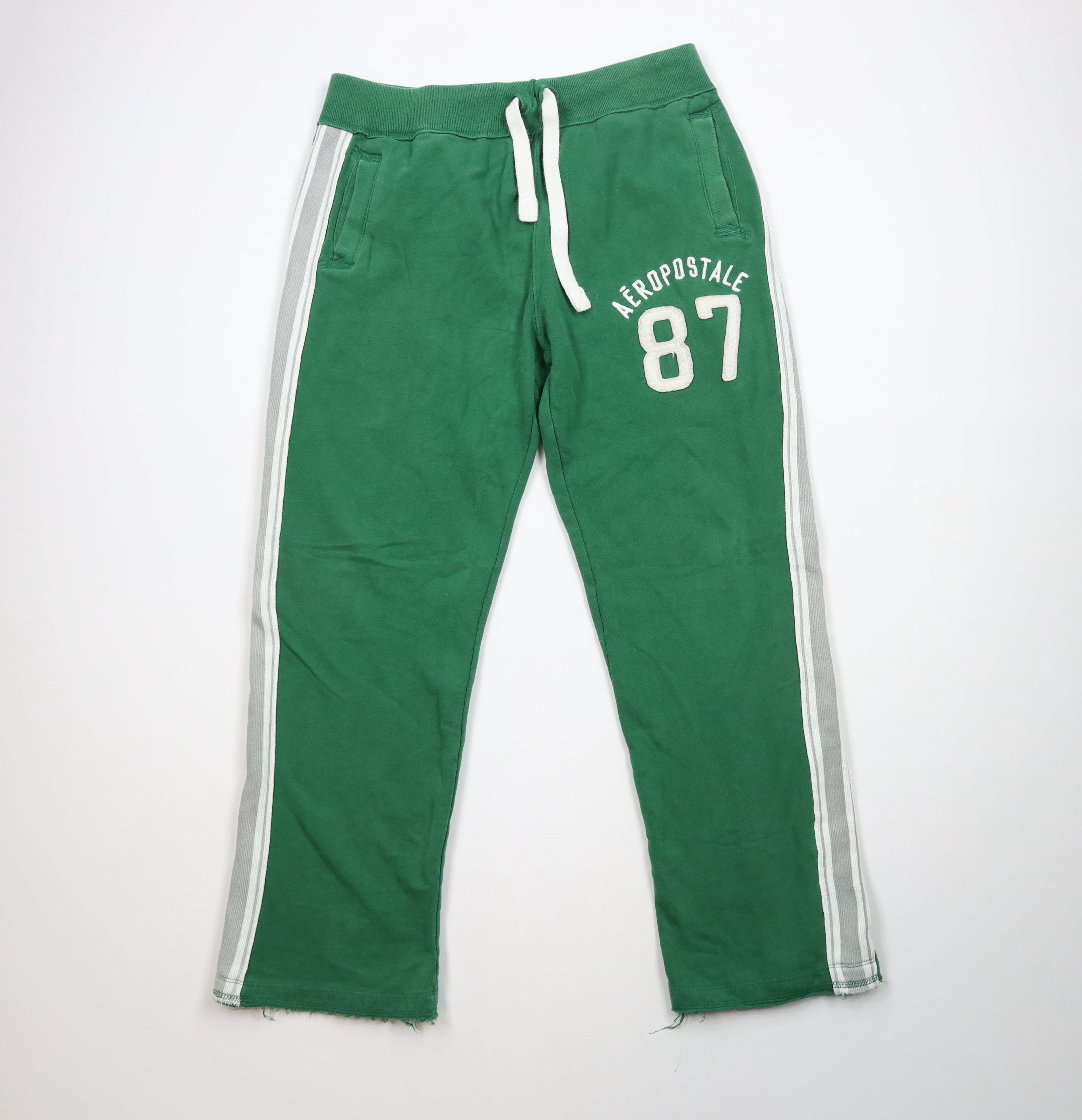 Aeropostale × Vintage Vintage 90s Y2K Aeropostale Spell Wide Leg Sweatpants Green Size US 36 / EU 52 - 1 Thumbnail