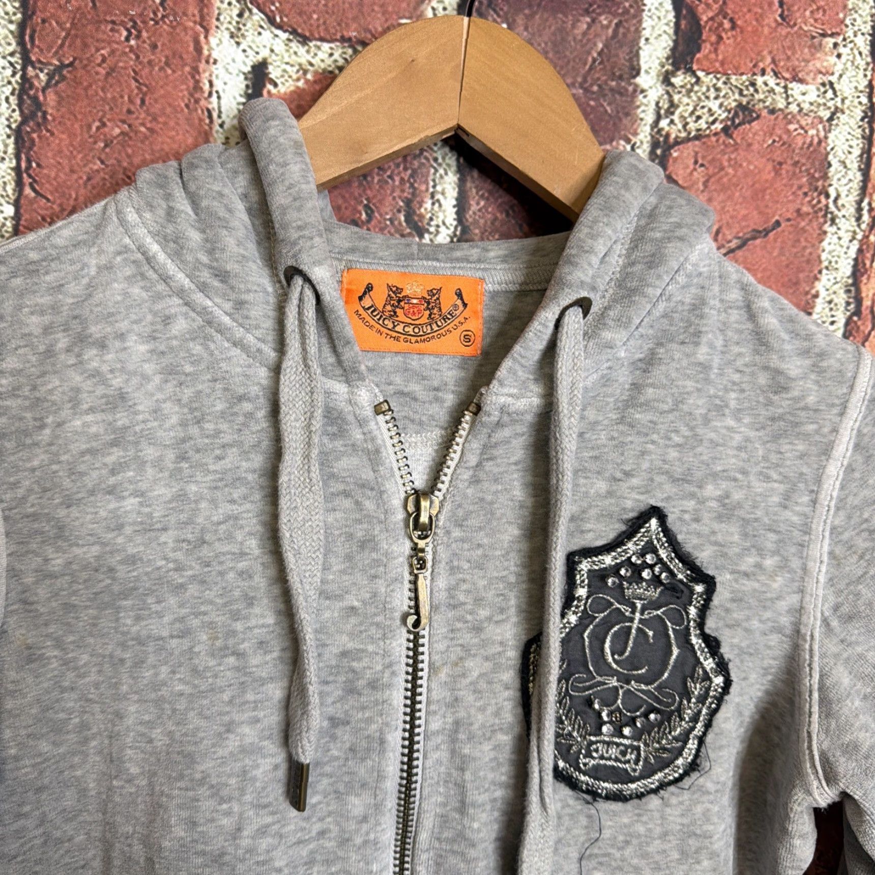 Juicy Couture Vintage Juicy Couture Grey Velour Jacket Zip-up Logo Full Zip S Size S / US 4 / IT 40 - 2 Thumbnail