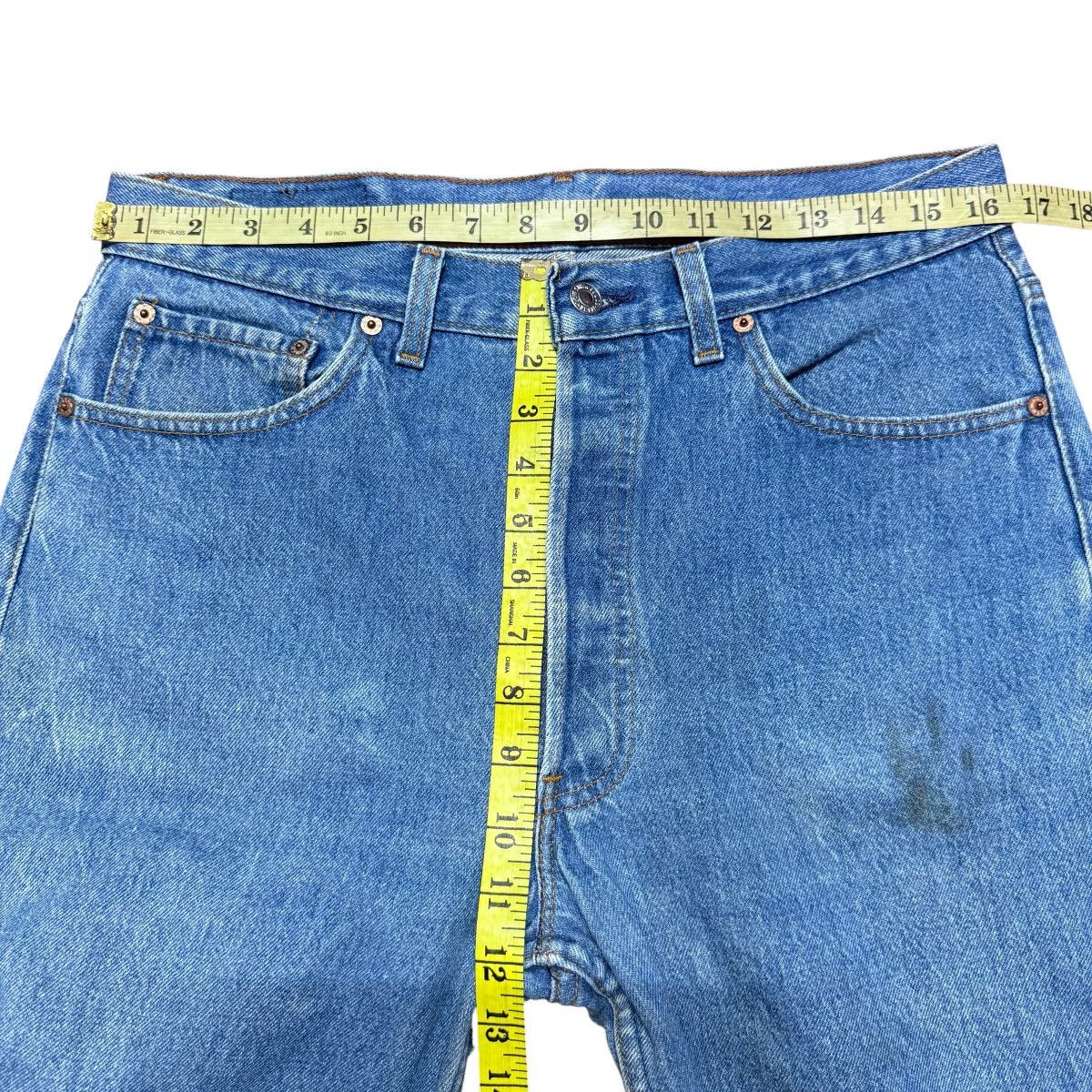 Levi's Vintage 90s Levis 501 Light Wash Jeans Size US 33 - 7 Thumbnail