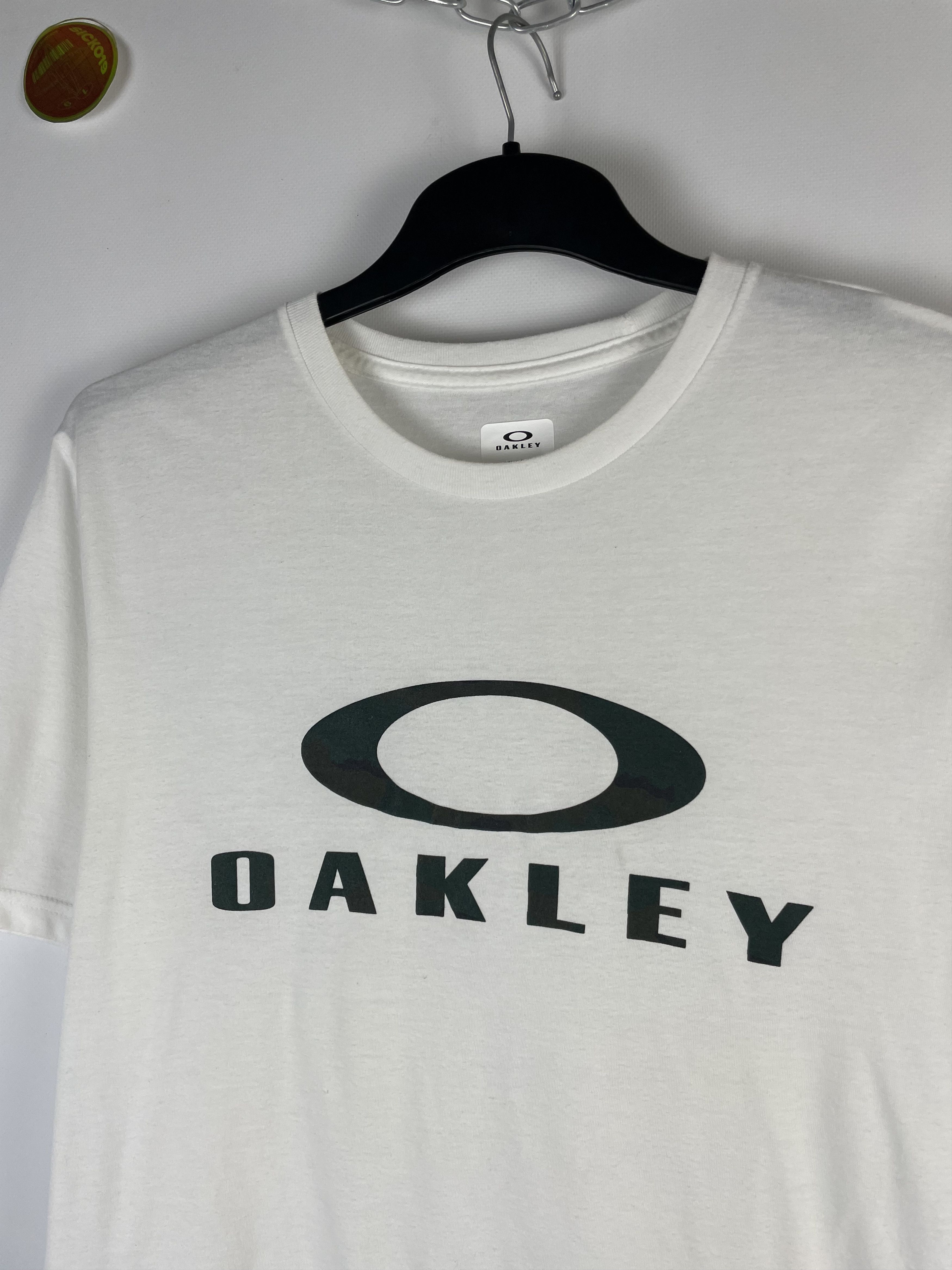 Oakley × Vintage Vintage Oakley Tee Size US M / EU 48-50 / 2 - 4 Thumbnail