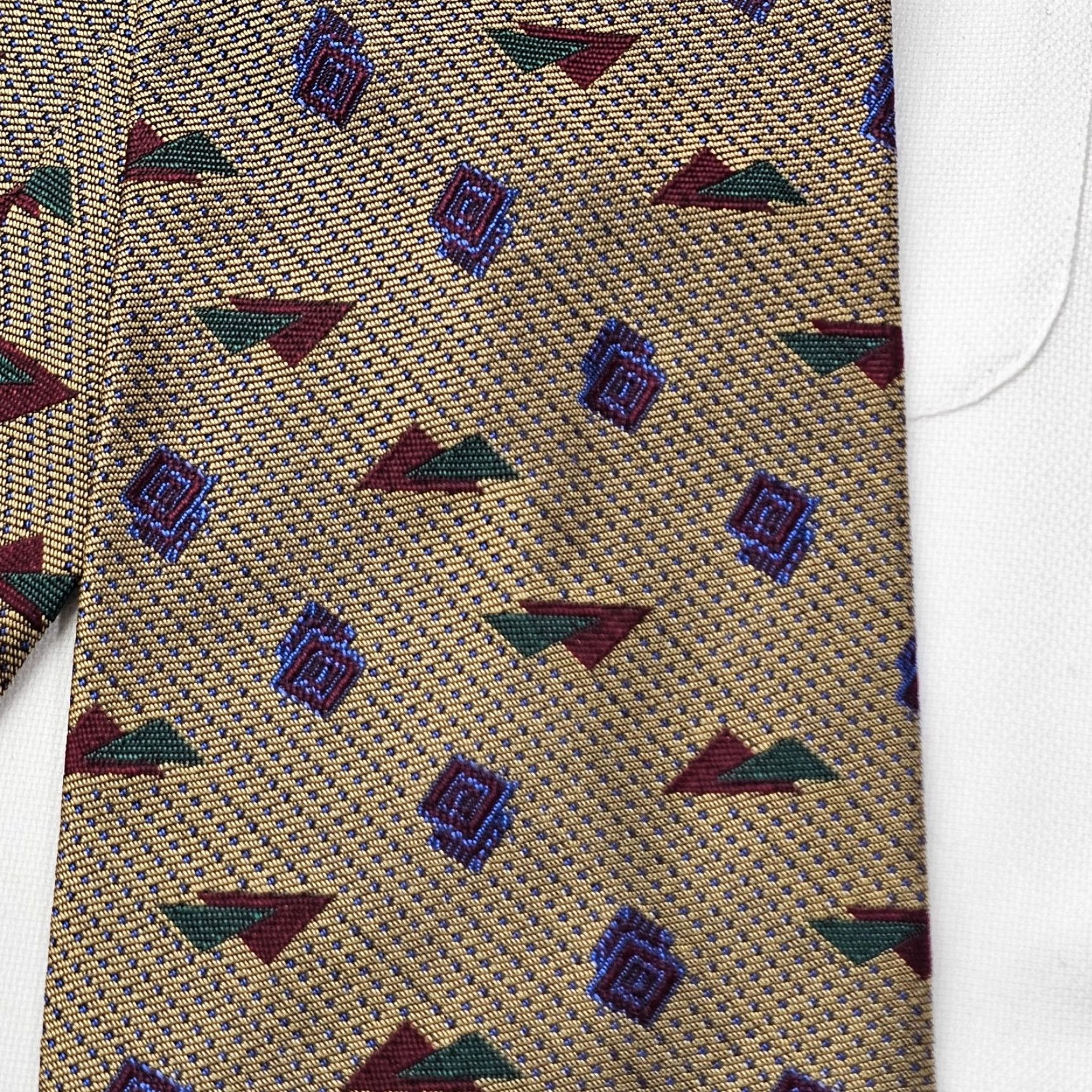 Vintage FERRELL REED Tie Men Gold Silk Geometric Retro Office Wear USA 57.75" X 3.75" 1990s Mens Neckwear Size ONE SIZE - 3 Thumbnail