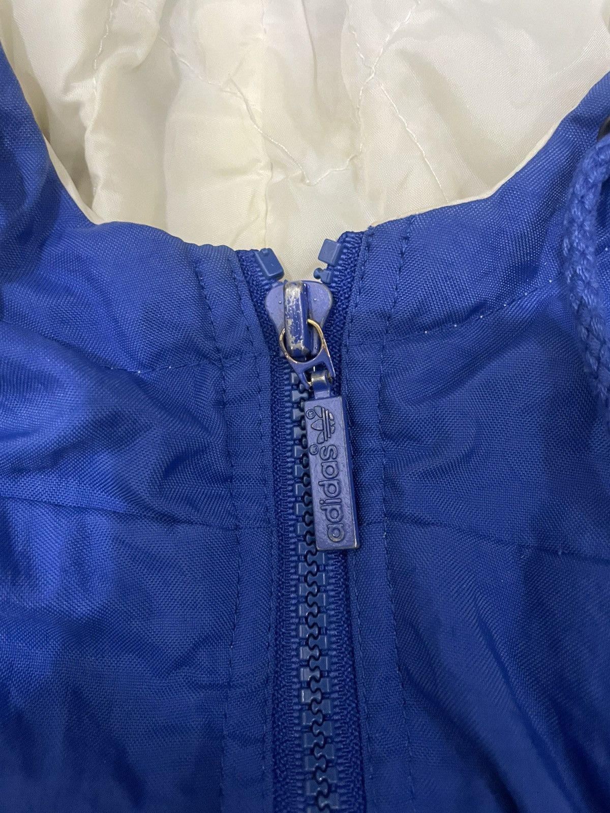 Adidas × Japanese Brand × Vintage Vintage Adidas Quilted Hooded Jacket Size US M / EU 48-50 / 2 - 11 Thumbnail