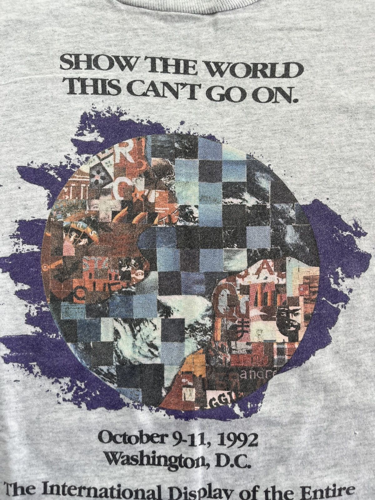 Vintage Vintage SHOW THE WORLD THIS CAN’T GO ON Art AIDS 92’s Tshirt Size US L / EU 52-54 / 3 - 6 Thumbnail