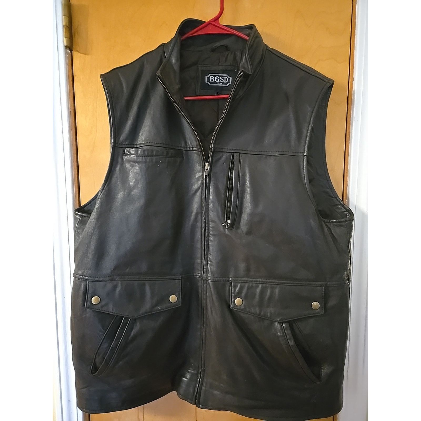 Leather BGSD Mens Leather VEST Black QUILTED INTERIOR SIZE LARGE Size US L / EU 52-54 / 3 - 1 Thumbnail
