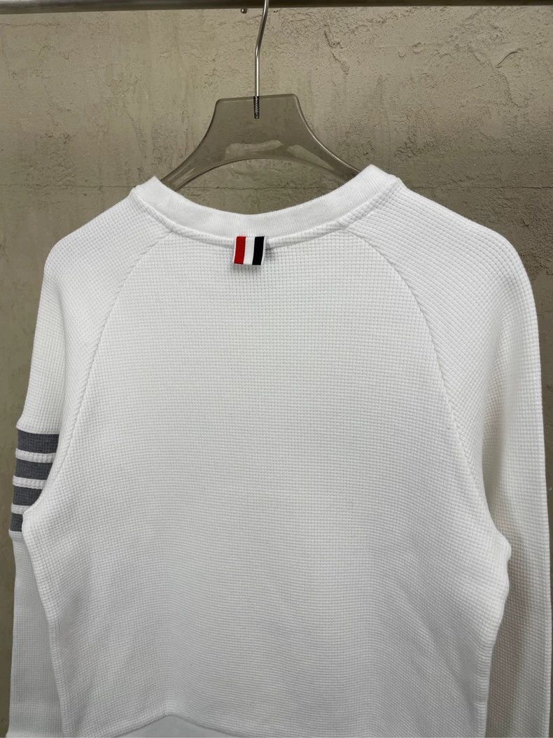 Thom Browne Thom browne White four-striped waffled round-neck sweatshir Size US XS / EU 42 / 0 - 4 Thumbnail