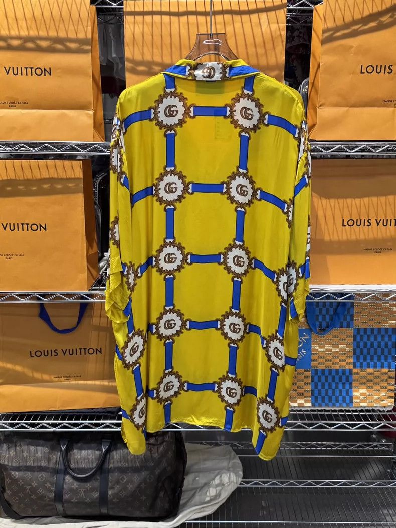 Gucci Gucci Mulberry silk classic double G pattern short-sleeved Size US S / EU 44-46 / 1 - 3 Thumbnail