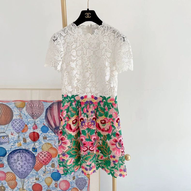 Valentino Valentino Lace dress Size XS / US 0-2 / IT 36-38 - 1 Thumbnail