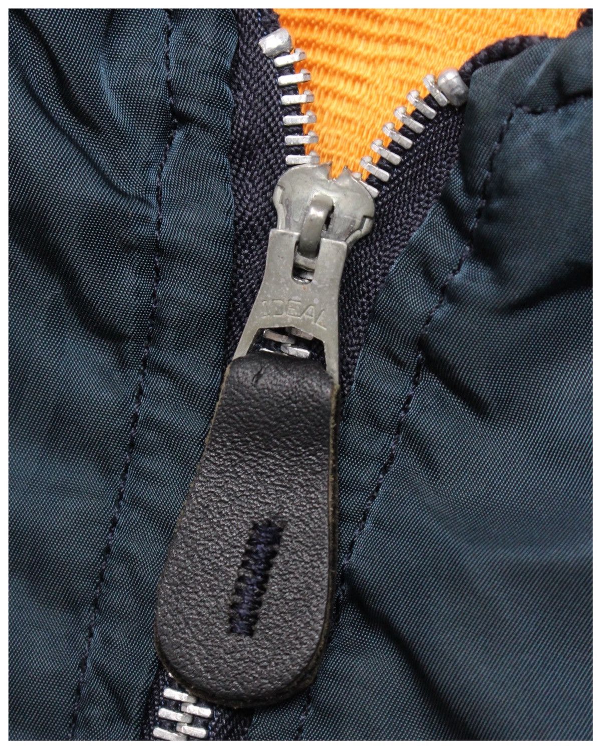Alpha Industries 1980S ALPHA INDUSTRIES L-2B NAVY FLIGHT JACKET Size US XL / EU 56 / 4 - 6 Thumbnail