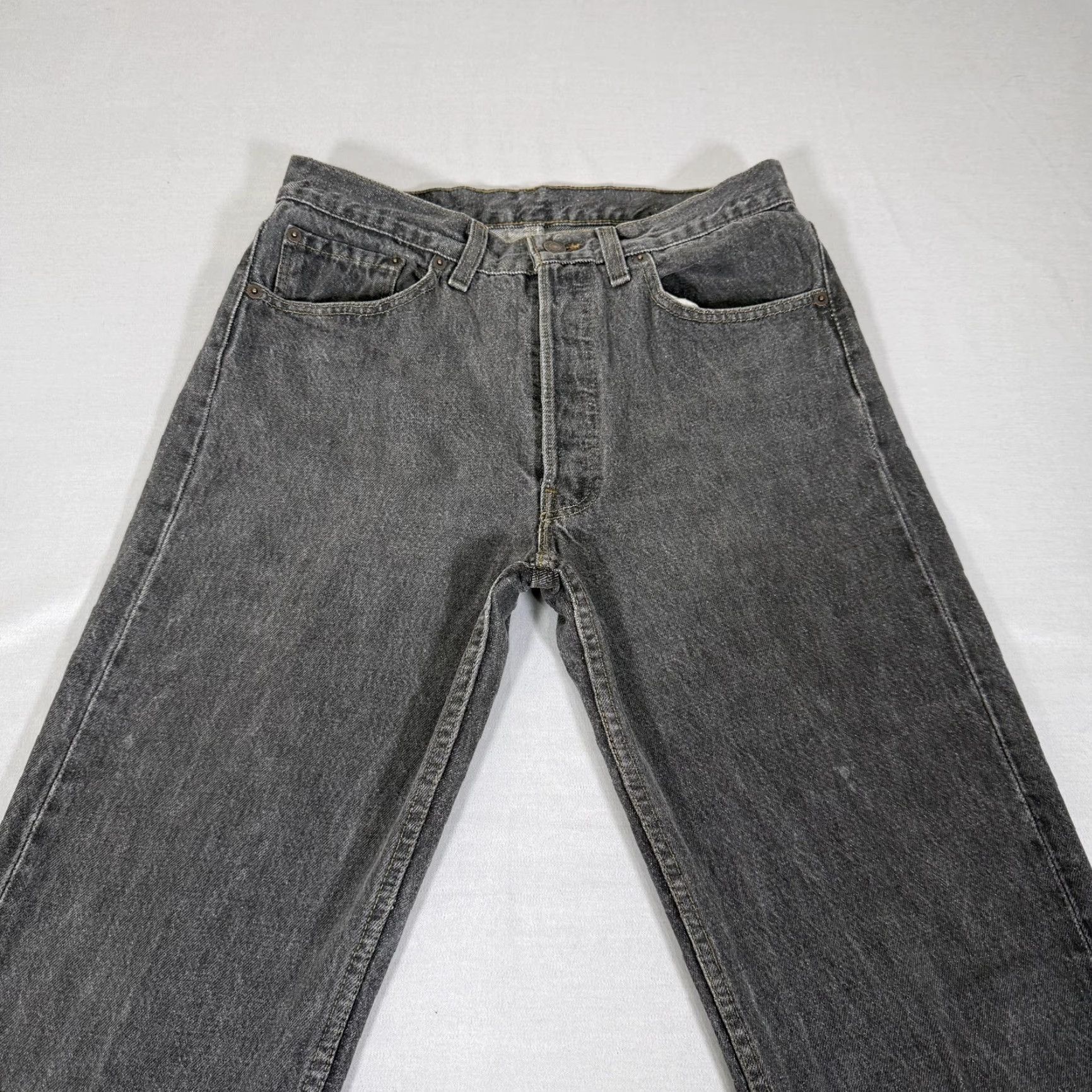 Levi's VINTAGE Levi's 501 Jeans Men 32x34 Straight Denim Pants Charcoal Gray 90s USA Size US 32 / EU 48 - 2 Thumbnail
