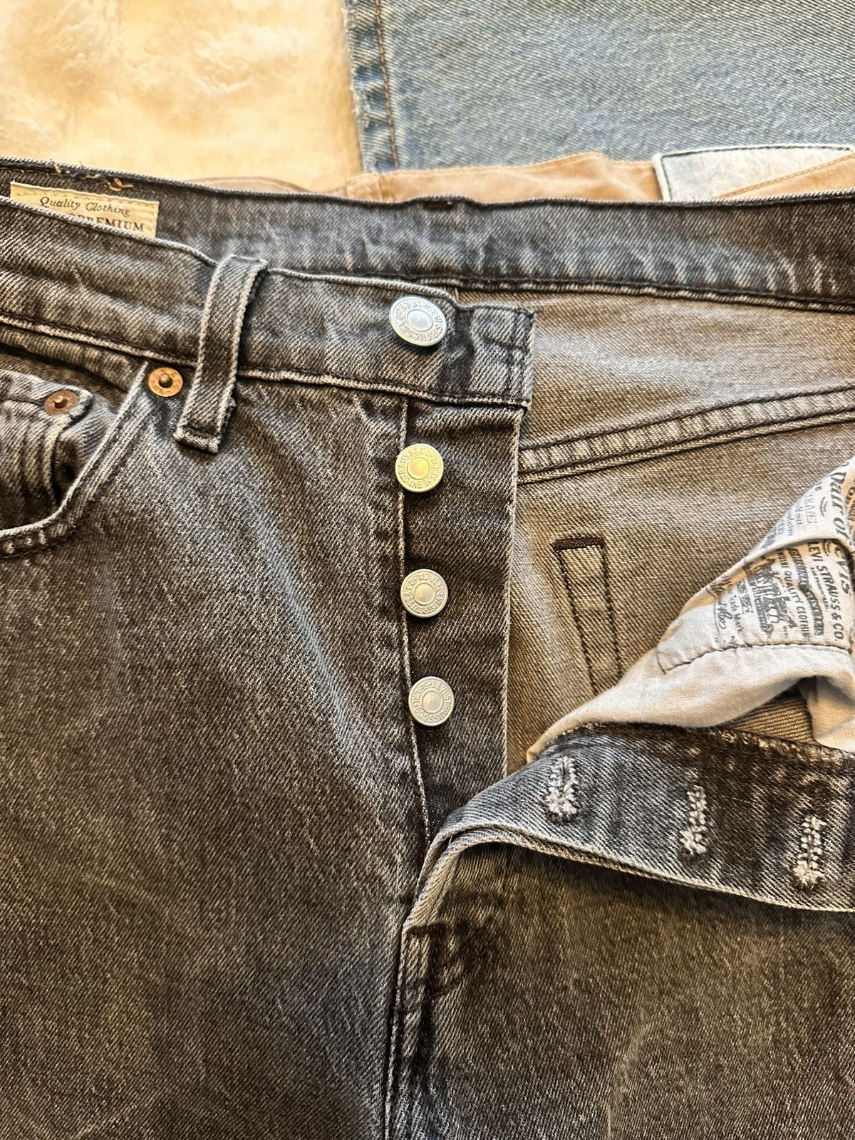 Levi's Levi’s 501 Premium – Grey Wash – W27 L28 – Women’s Size 27" / US 4 / IT 40 - 3 Thumbnail