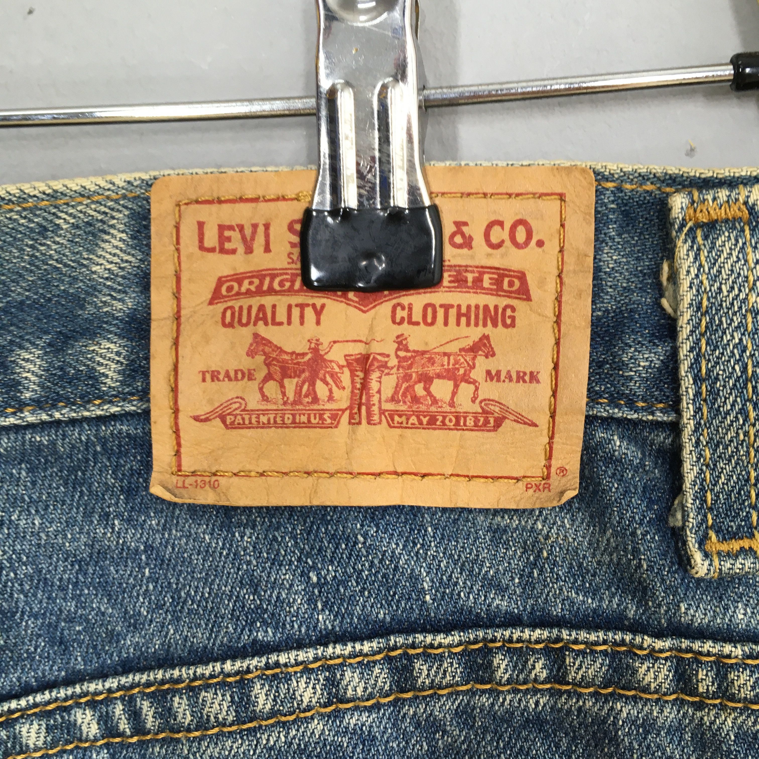 Levi's Size 30x32 Vintage Levi's 550 Relaxed Fit Jeans Size US 30 / EU 46 - 18 Thumbnail
