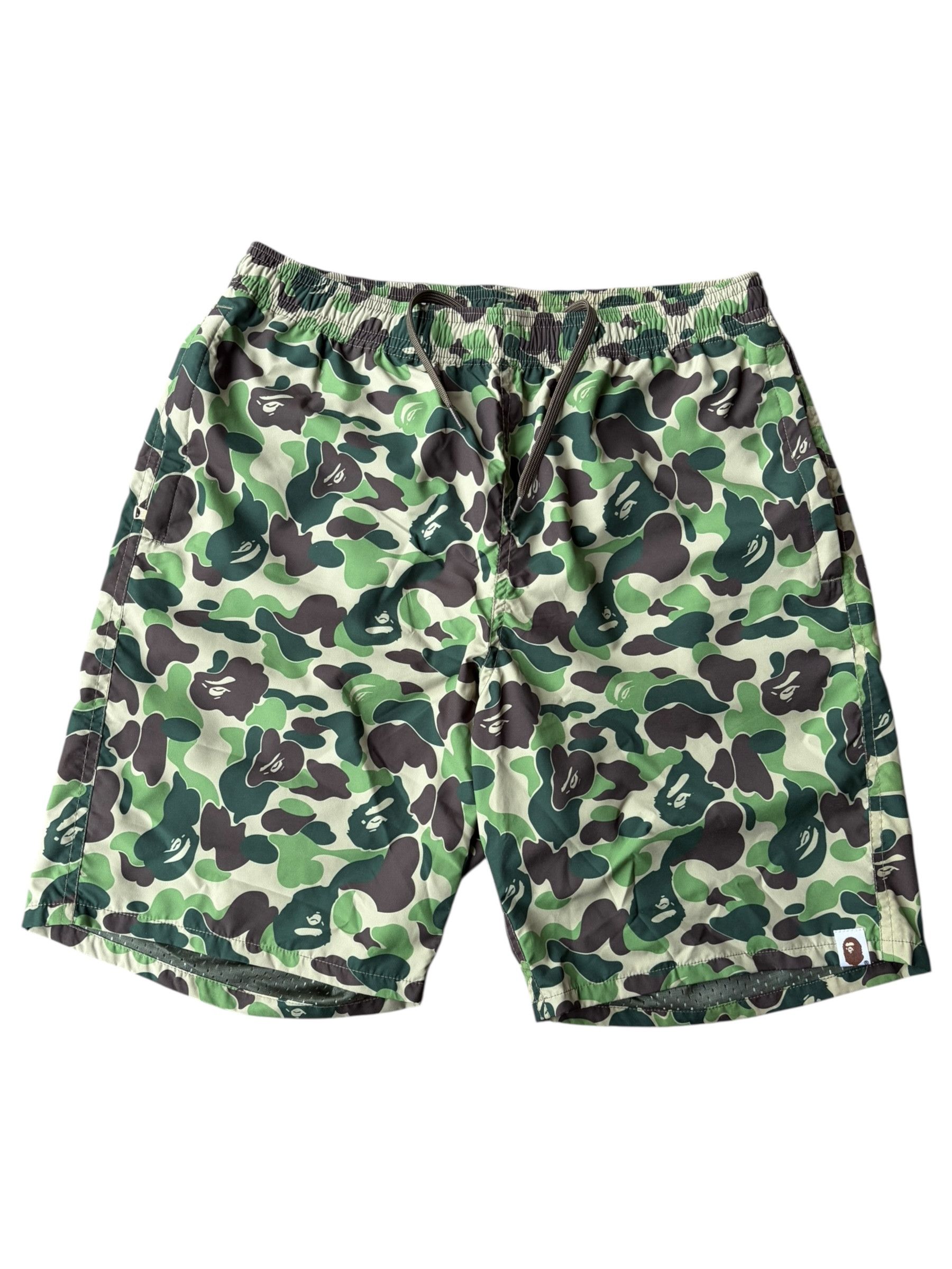 Bape Bape Green ABC Camo Beach Shorts Size US 32 / EU 48 - 1 Thumbnail