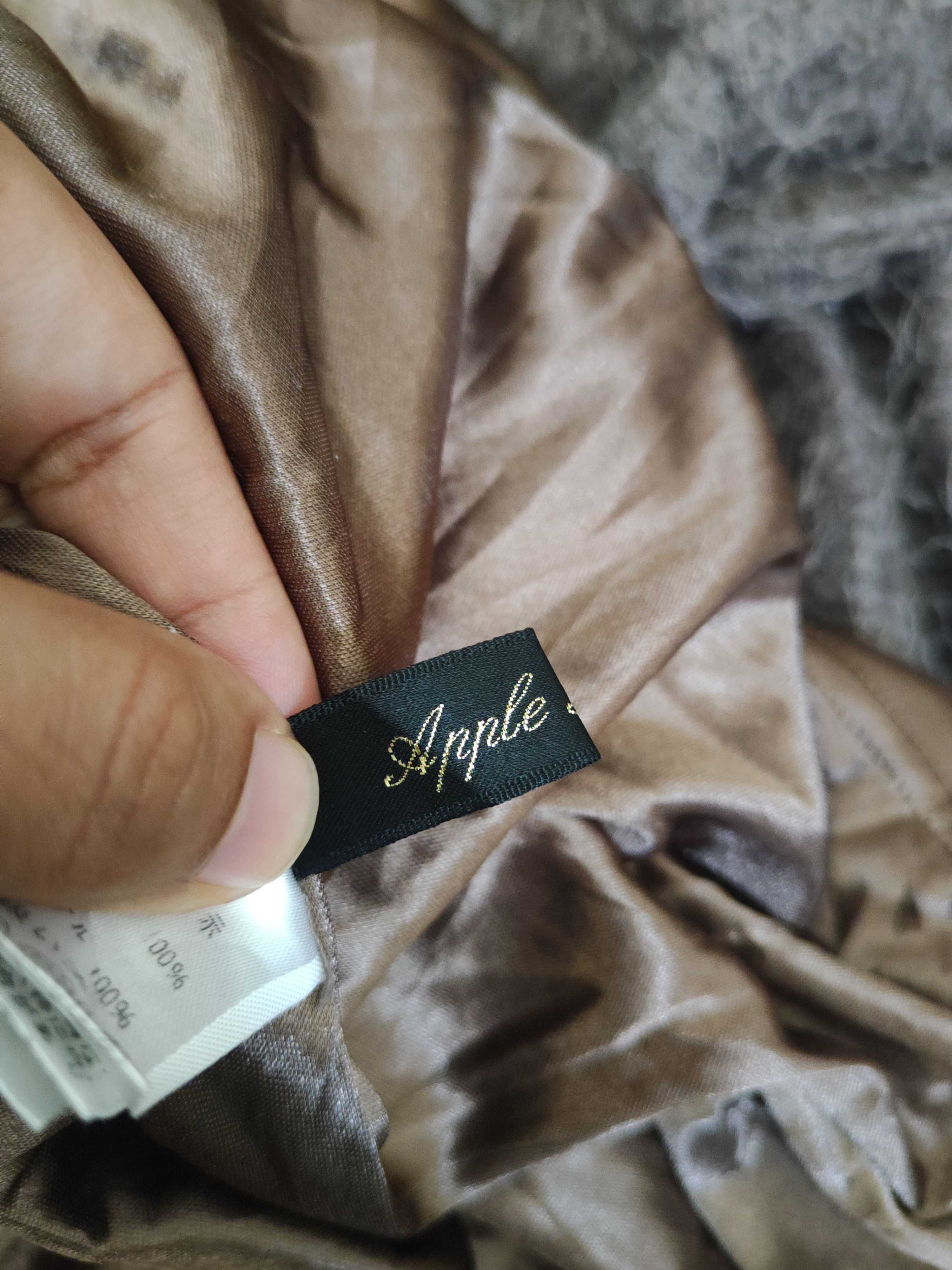 Japanese Brand DL Apple Butter Brown Fur Mohair Knitwear #46-463 Size S / US 4 / IT 40 - 13 Thumbnail