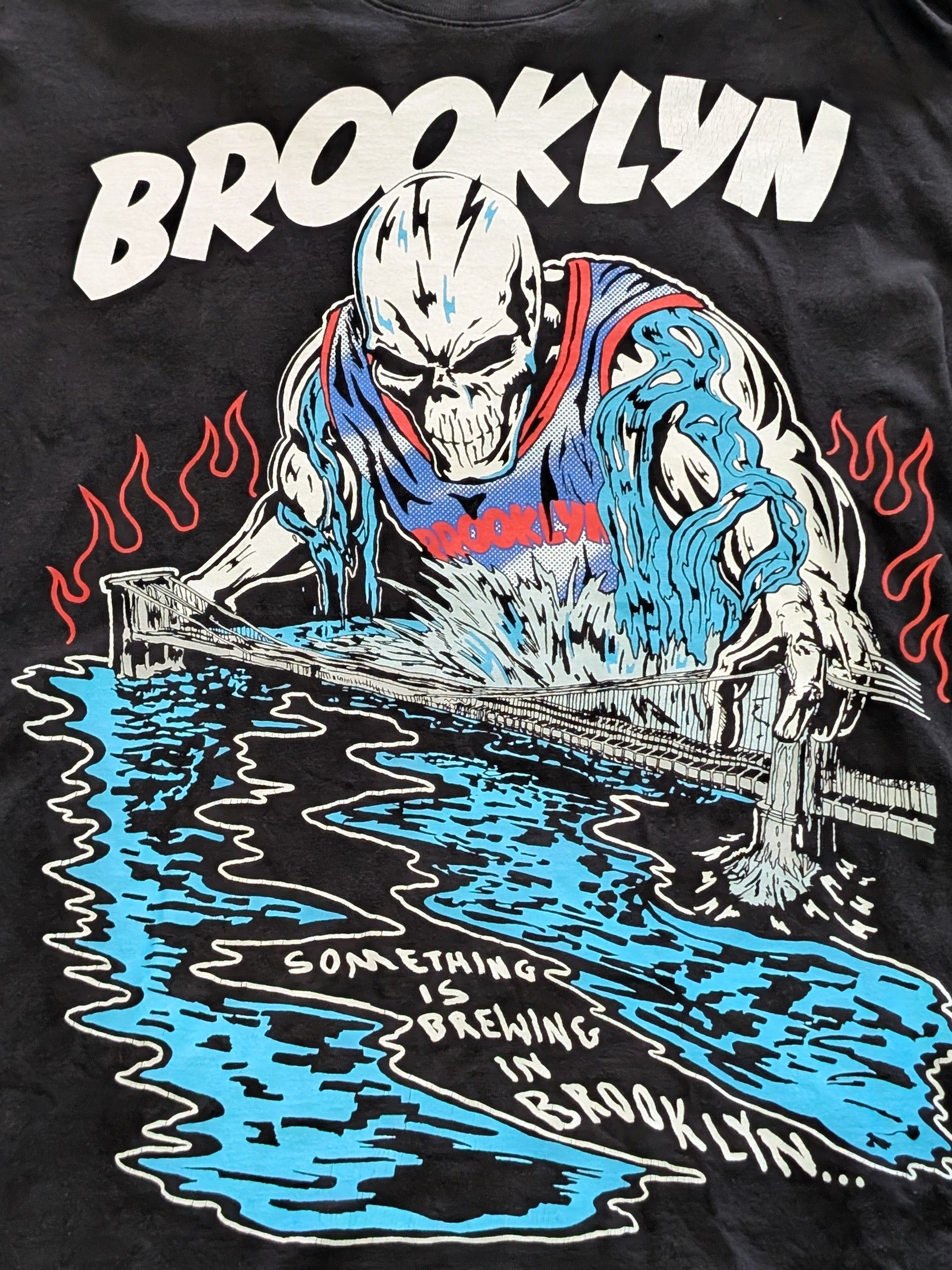 Warren Lotas Warren Lotas Something's Brewing in Brooklyn T-Shirt Size M Size US M / EU 48-50 / 2 - 2 Thumbnail