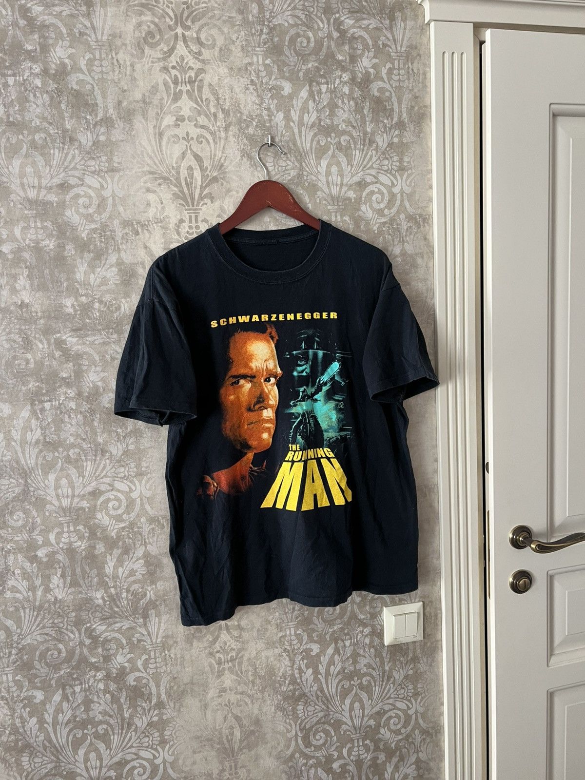 Vintage Schwarzenegger The Running Man Movie Tee T-Shirt Size US L / EU 52-54 / 3 - 3 Thumbnail