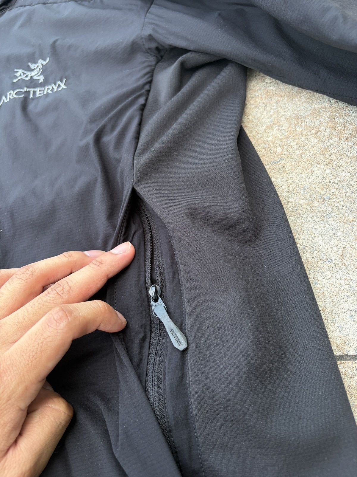 Arc'teryx Arc’teryx Atom LT ‘Black’ Size US M / EU 48-50 / 2 - 13 Thumbnail