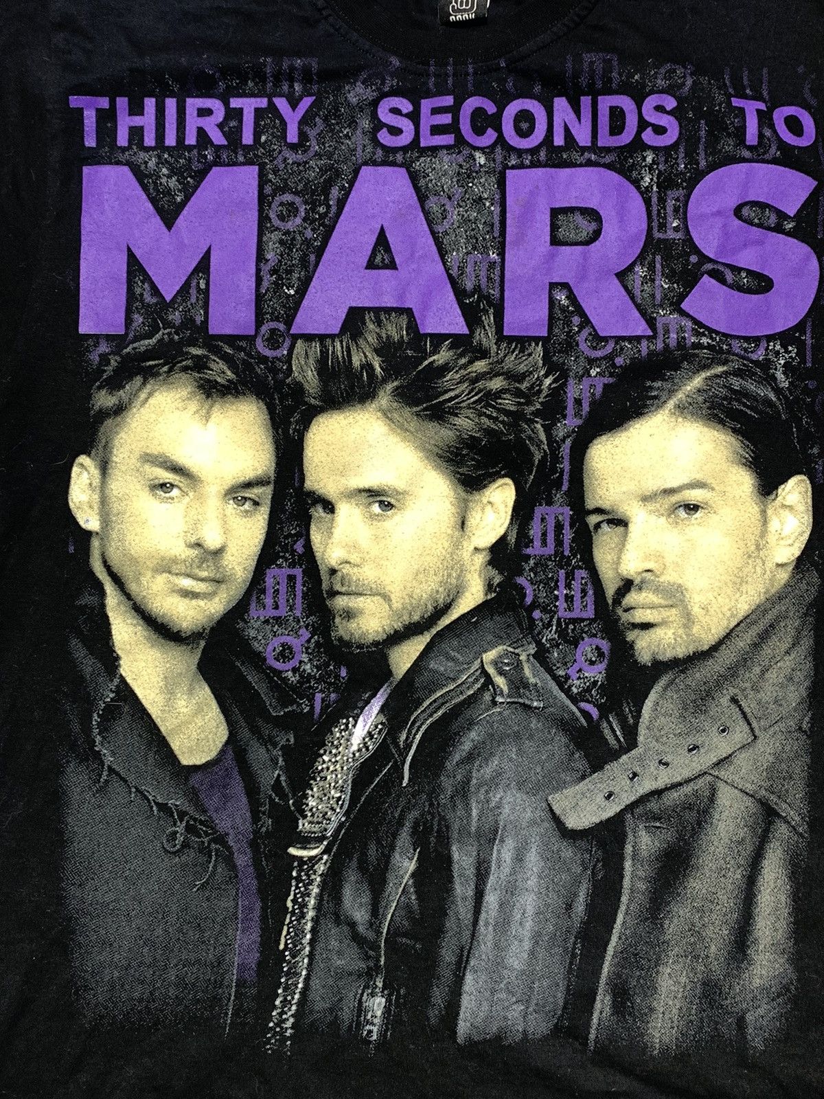 Band Tees × Vintage Vintage Y2K Thirty Seconds To Mars band tee Big Logo size M Size US M / EU 48-50 / 2 - 4 Thumbnail