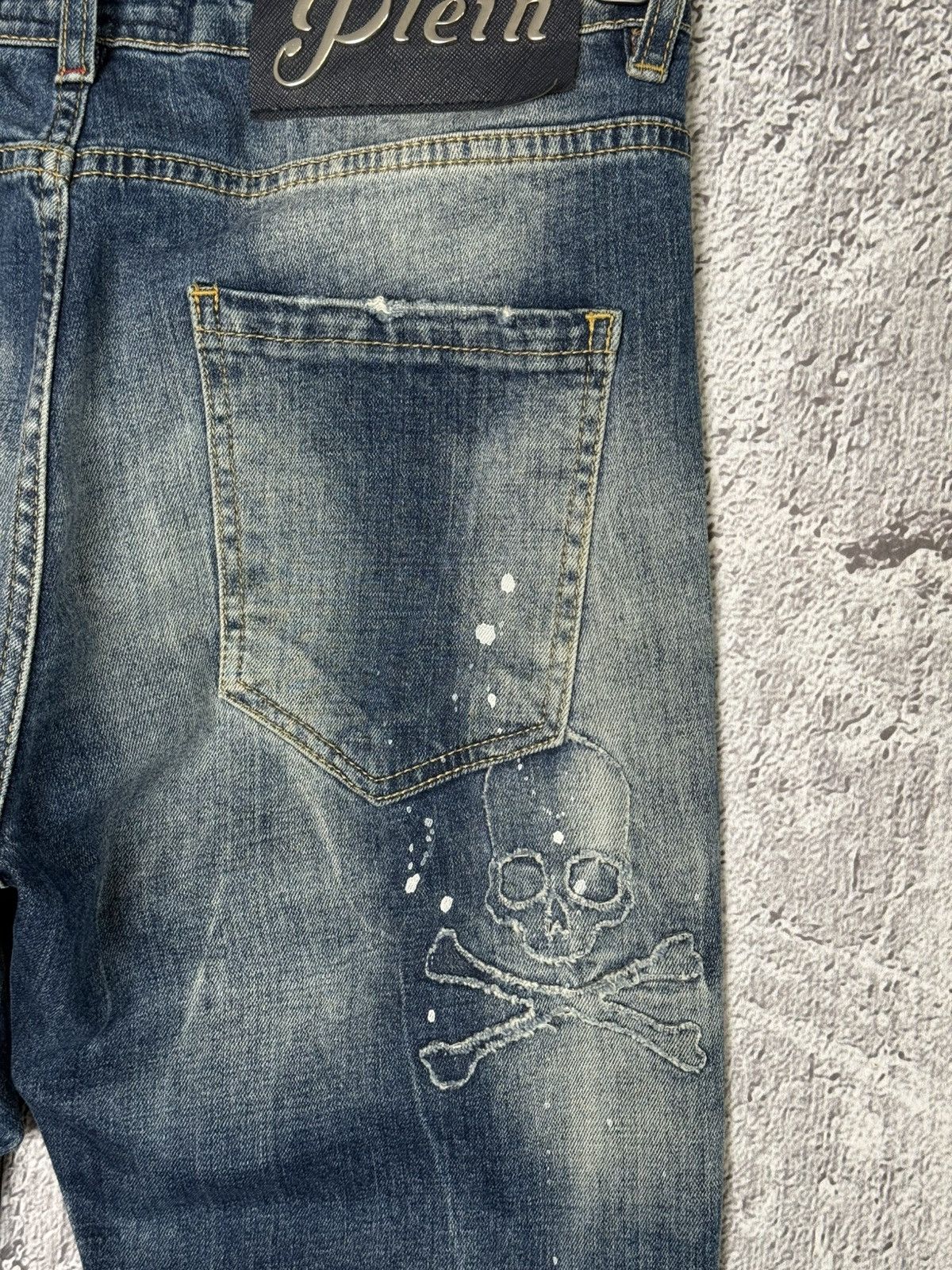 Philipp Plein Philipp Plein Jeans Skull Crossbones Distressed Denim Pants Size US 32 / EU 48 - 13 Thumbnail