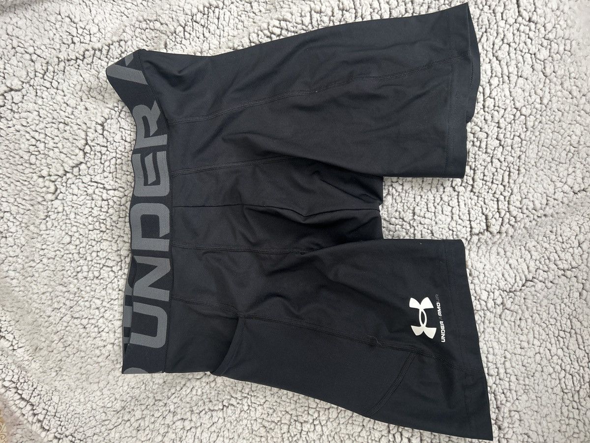 Under Armour Underarmour compression shorts Size US 30 / EU 46 - 1 Thumbnail
