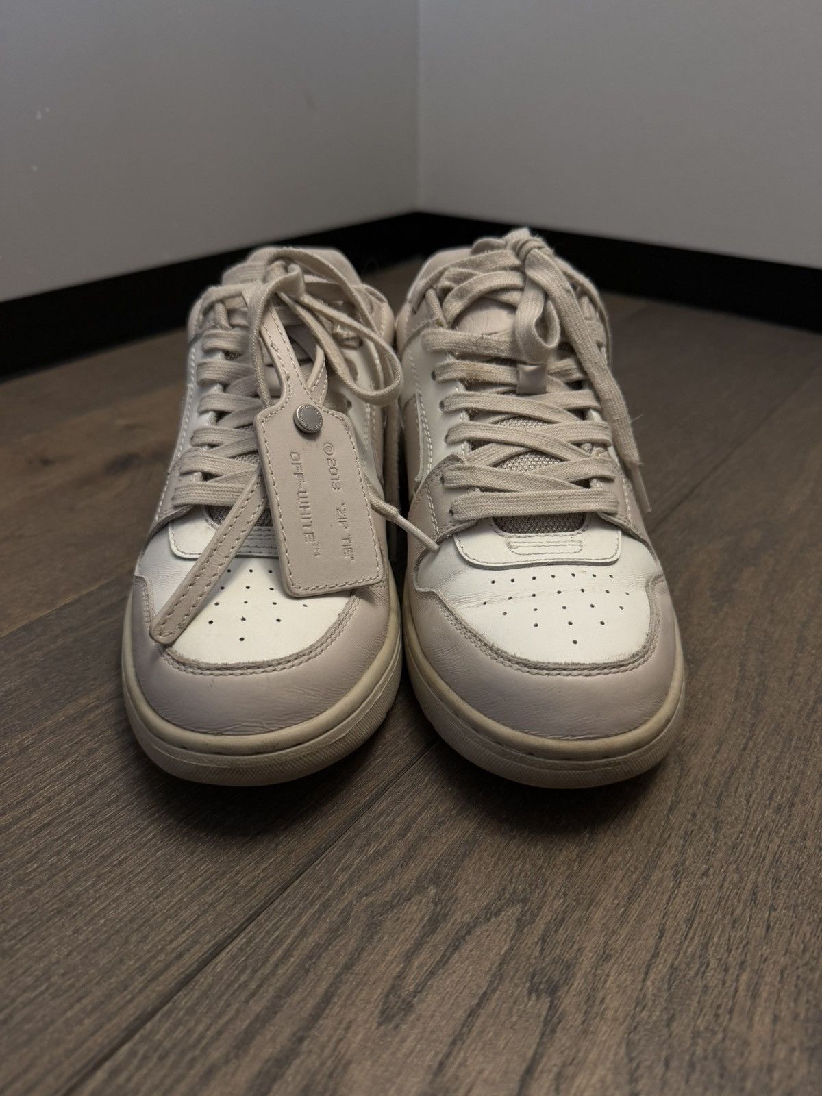 Off-White Off White Ouf Of Office Beige Size US 6 / EU 39 - 2 Thumbnail