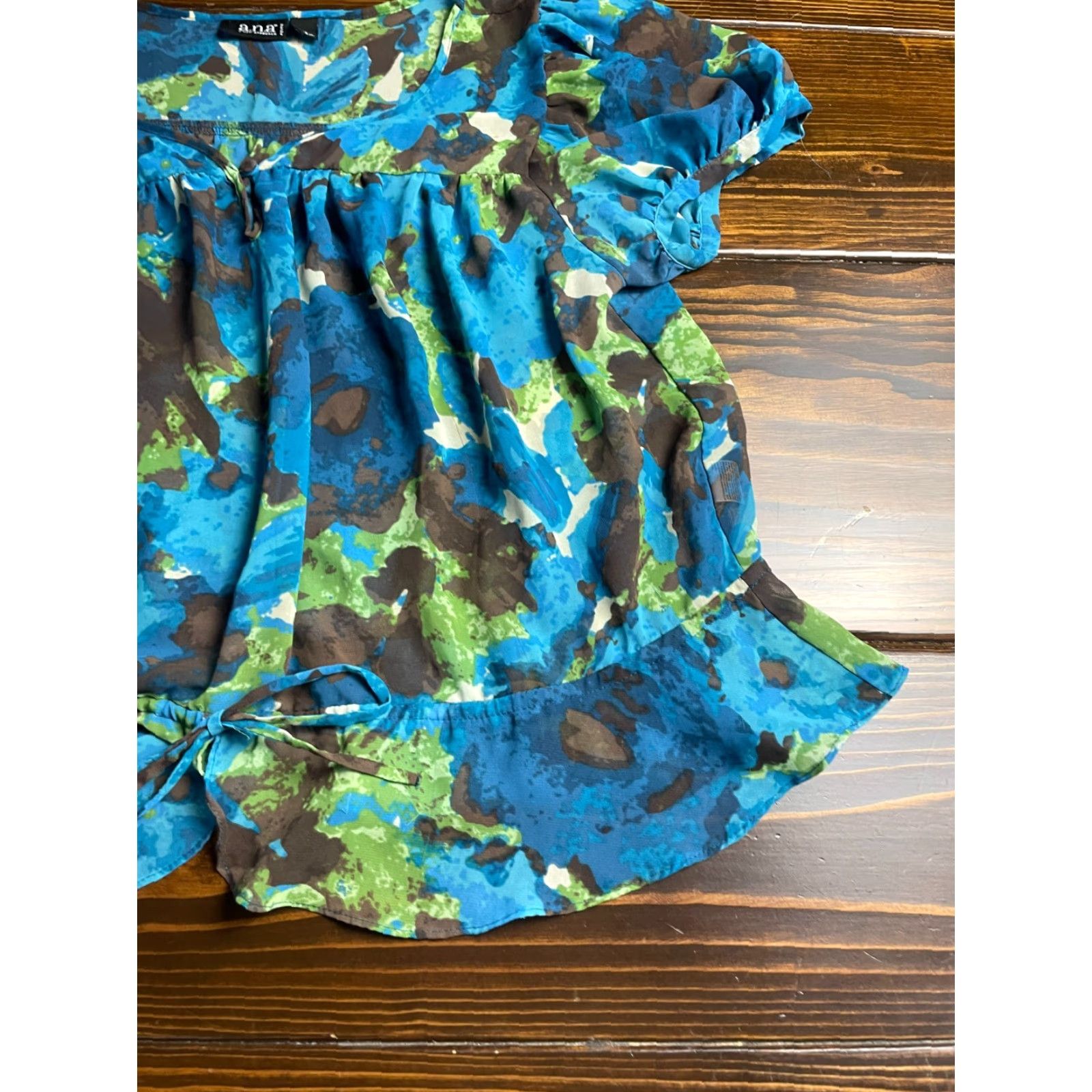Vintage A.N.A Shirt Women Petite Large Blue Green Brown Semi Sheer Ruffle T-Shirt Boat Neck Short Sleeve Casual Fall Spring Summer Modern Womens Size L / US 10 / IT 46 - 3 Thumbnail