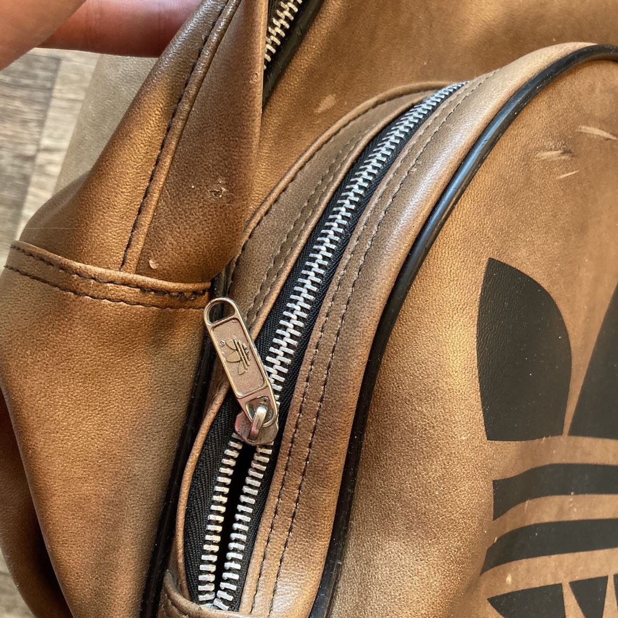 Adidas Vintage Brown Adidas Leather Bag Gucci style Size ONE SIZE - 8 Thumbnail