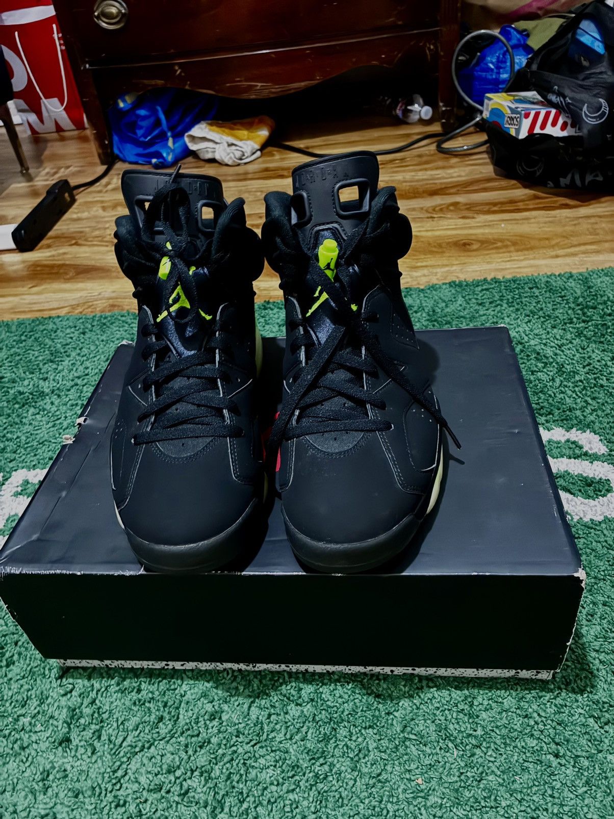 Jordan Brand Jordan 6 black volt trainers Size US 11 / EU 44 - 1 Thumbnail
