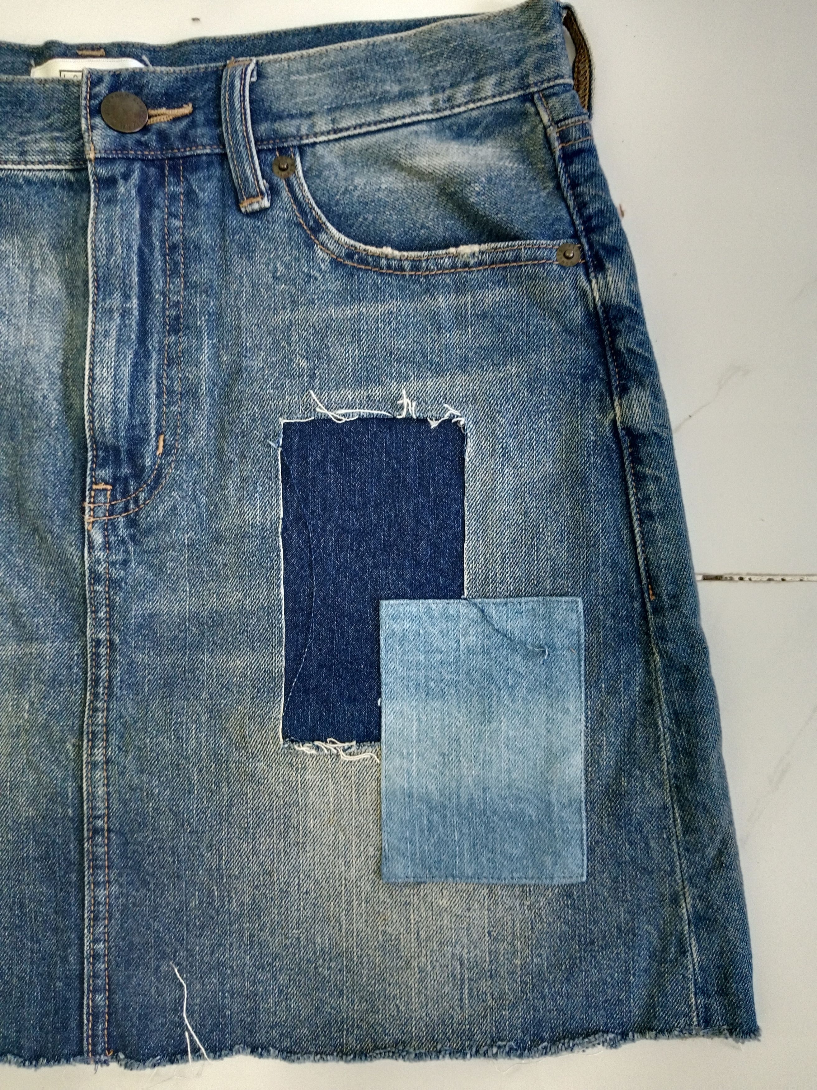 LOWRYS FARM Lowrys Farm Denim Skirt Patchwork Style Japanese Brand Size 30" / US 8 / IT 44 - 5 Thumbnail