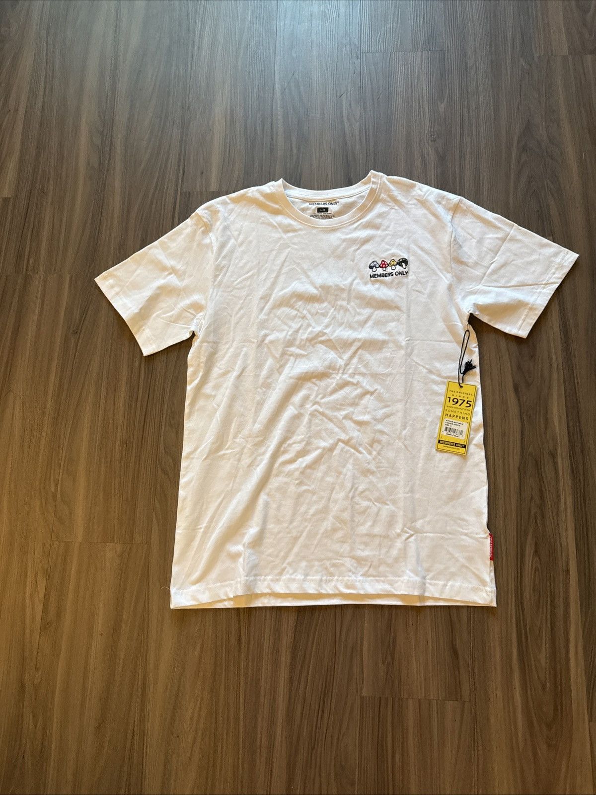 Members Only Members Only Mushroom Embroidery Graphic Tee White Size L Size US L / EU 52-54 / 3 - 1 Thumbnail