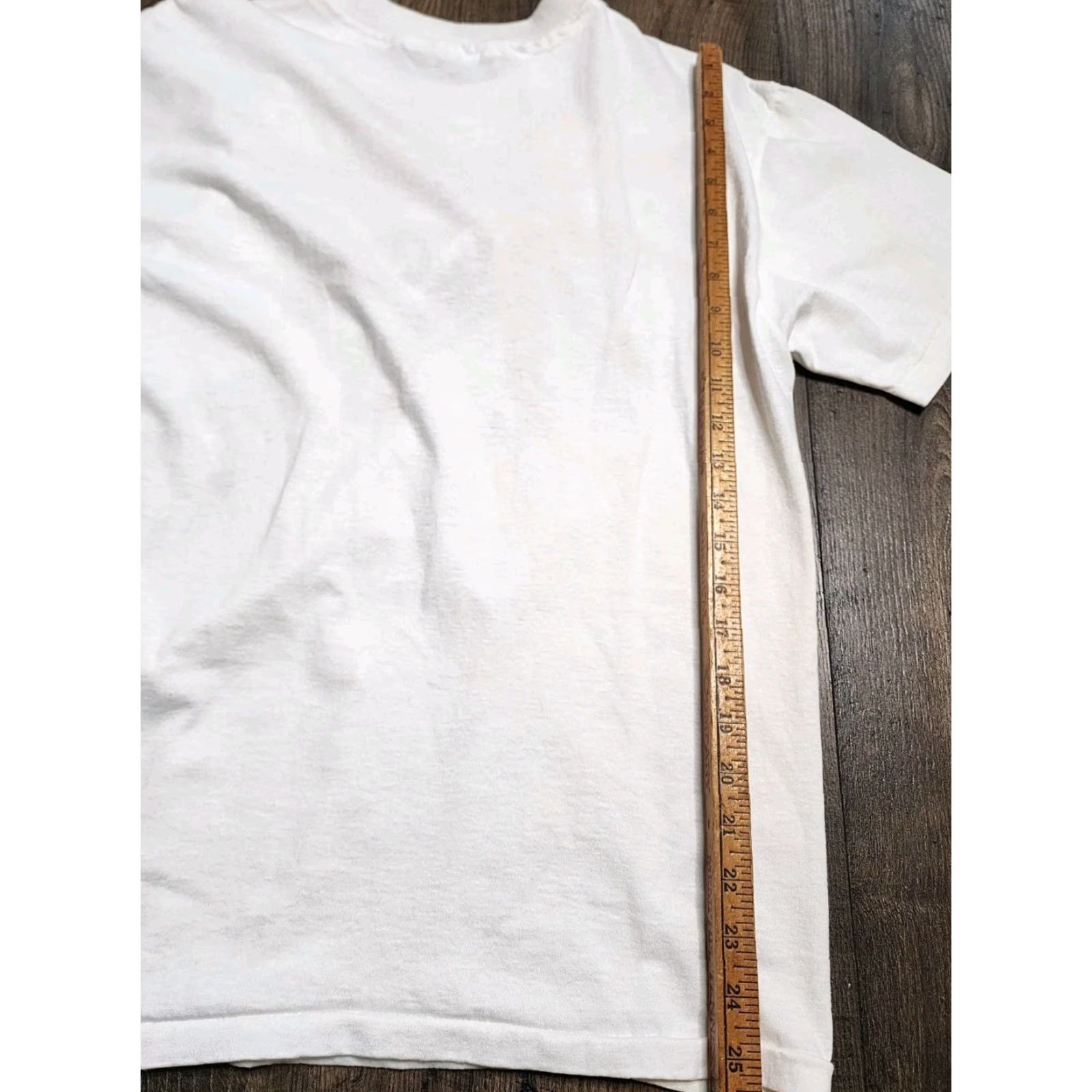 Hanes Vintage 1980s Hanes Mens L Cotton Short Sleeve Graphic T-Shirt White Christmas Poinsettia Distressed Size US L / EU 52-54 / 3 - 2 Thumbnail