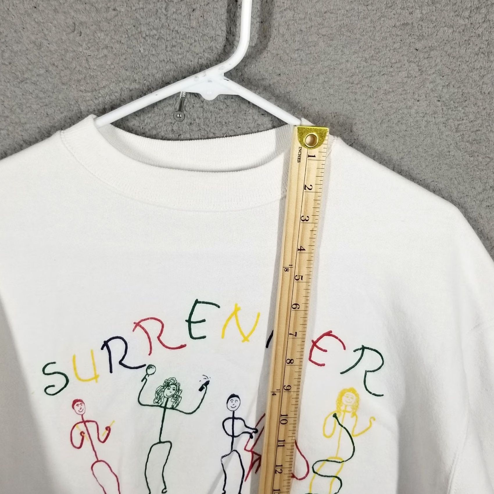 Vintage VINTAGE Surrender Band Sweatshirt Men XL White Music Crewneck Size US XL / EU 56 / 4 - 5 Thumbnail