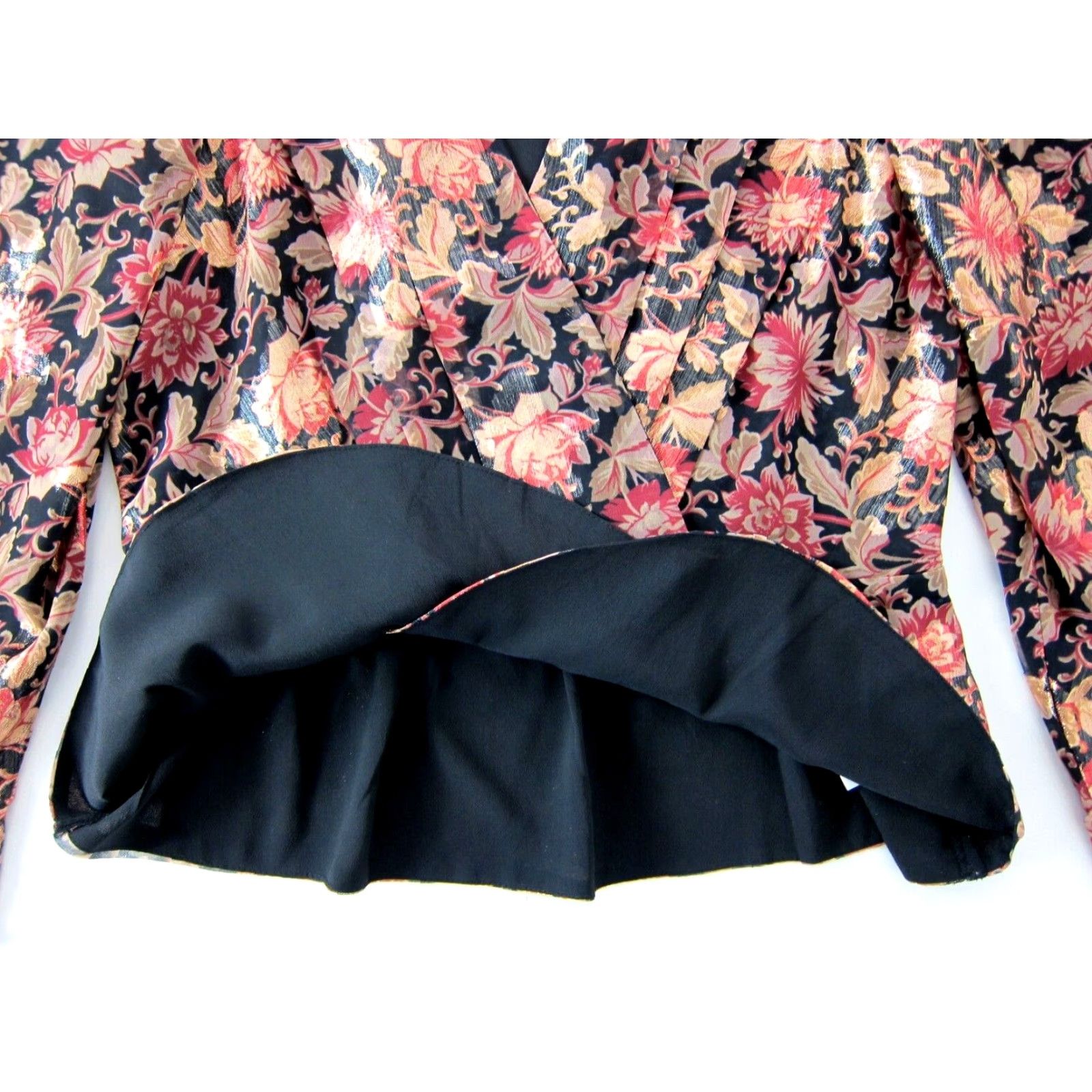 Express NWT EXPRESS Blouse Express Black Pink Metallic Gold V-Neck Long Sleeve Wrap Large Pink Floral Blouse Women Size L / US 10 / IT 46 - 5 Thumbnail