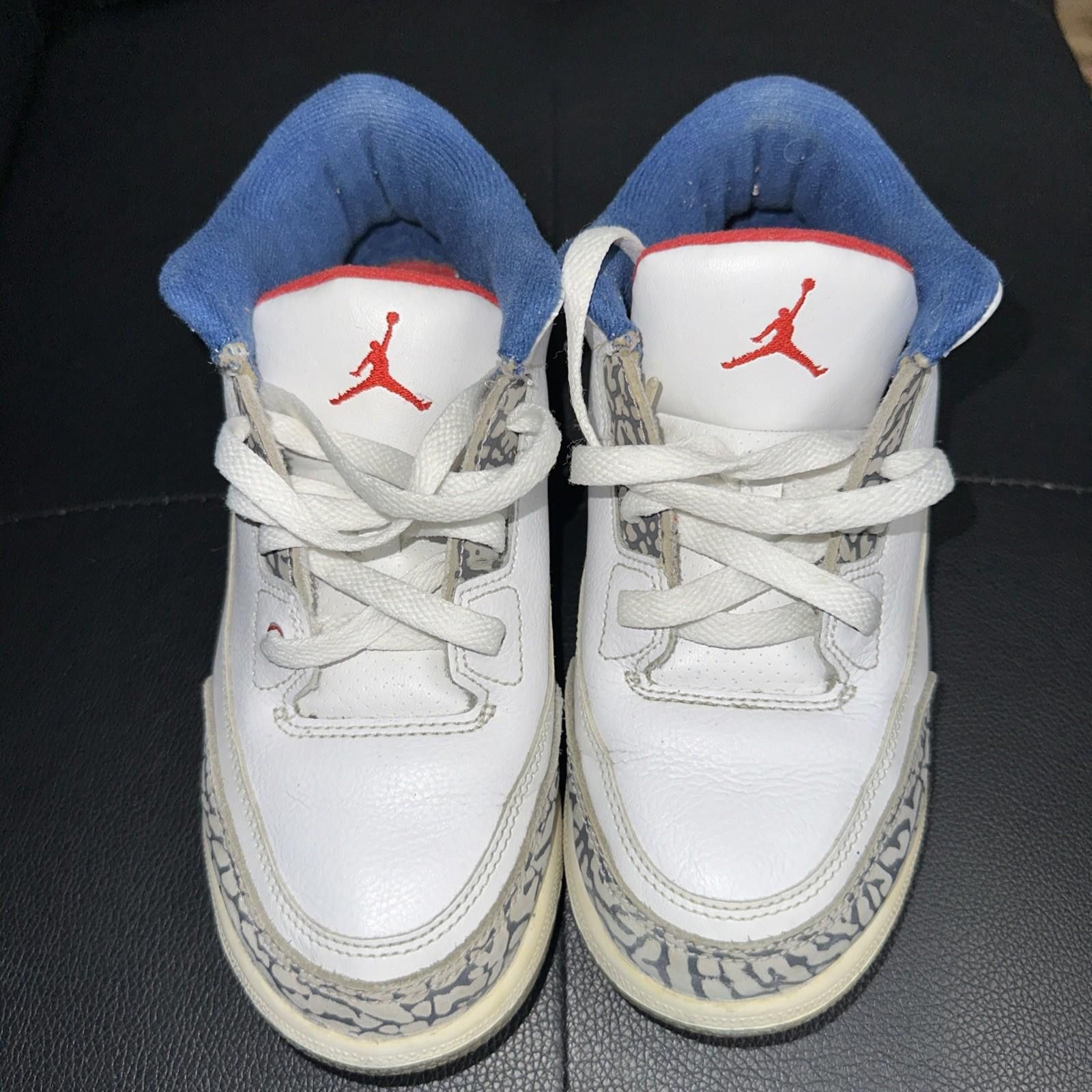 Jordan Brand Nike Air Jordan 3 Retro OG White-Fire Red-True Red-Blue 3Y Size US 5 / EU 37 - 1 Thumbnail