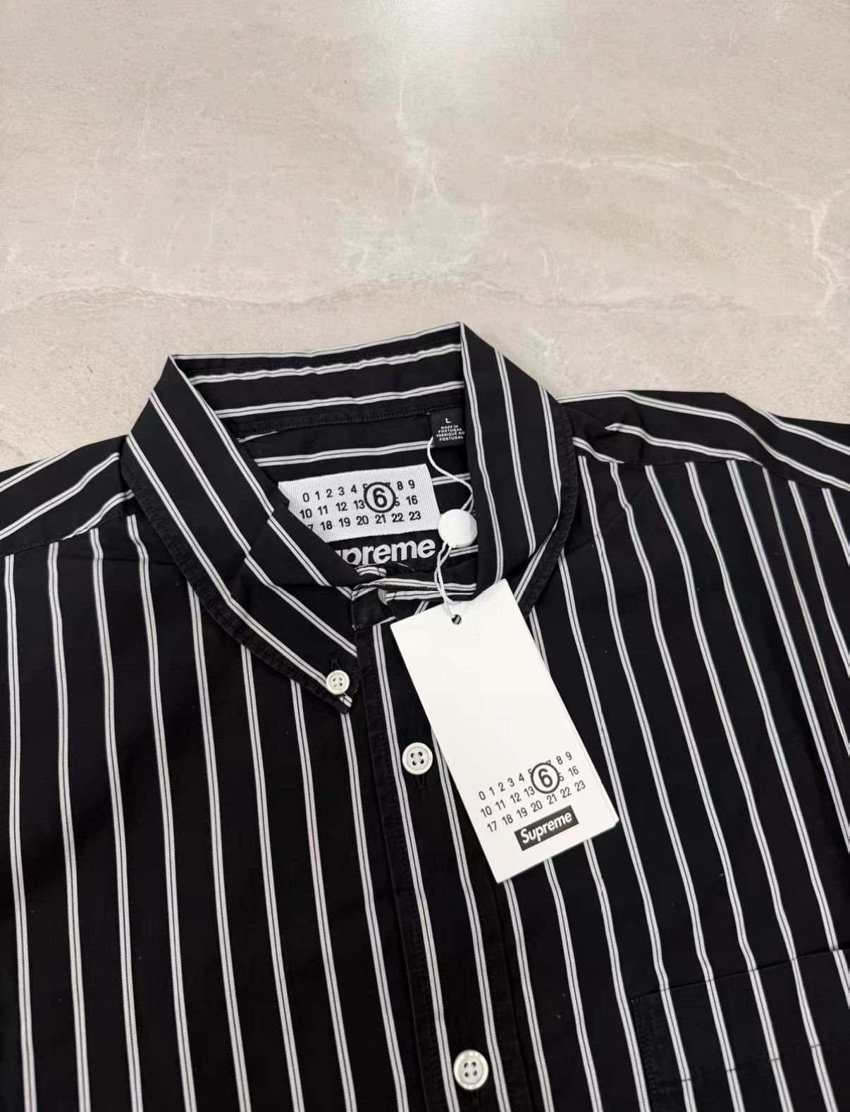 Supreme Supreme × MM6 Maison Margiela SS26 WEEK4 Stripe Shirt J34 Size US L / EU 52-54 / 3 - 3 Thumbnail