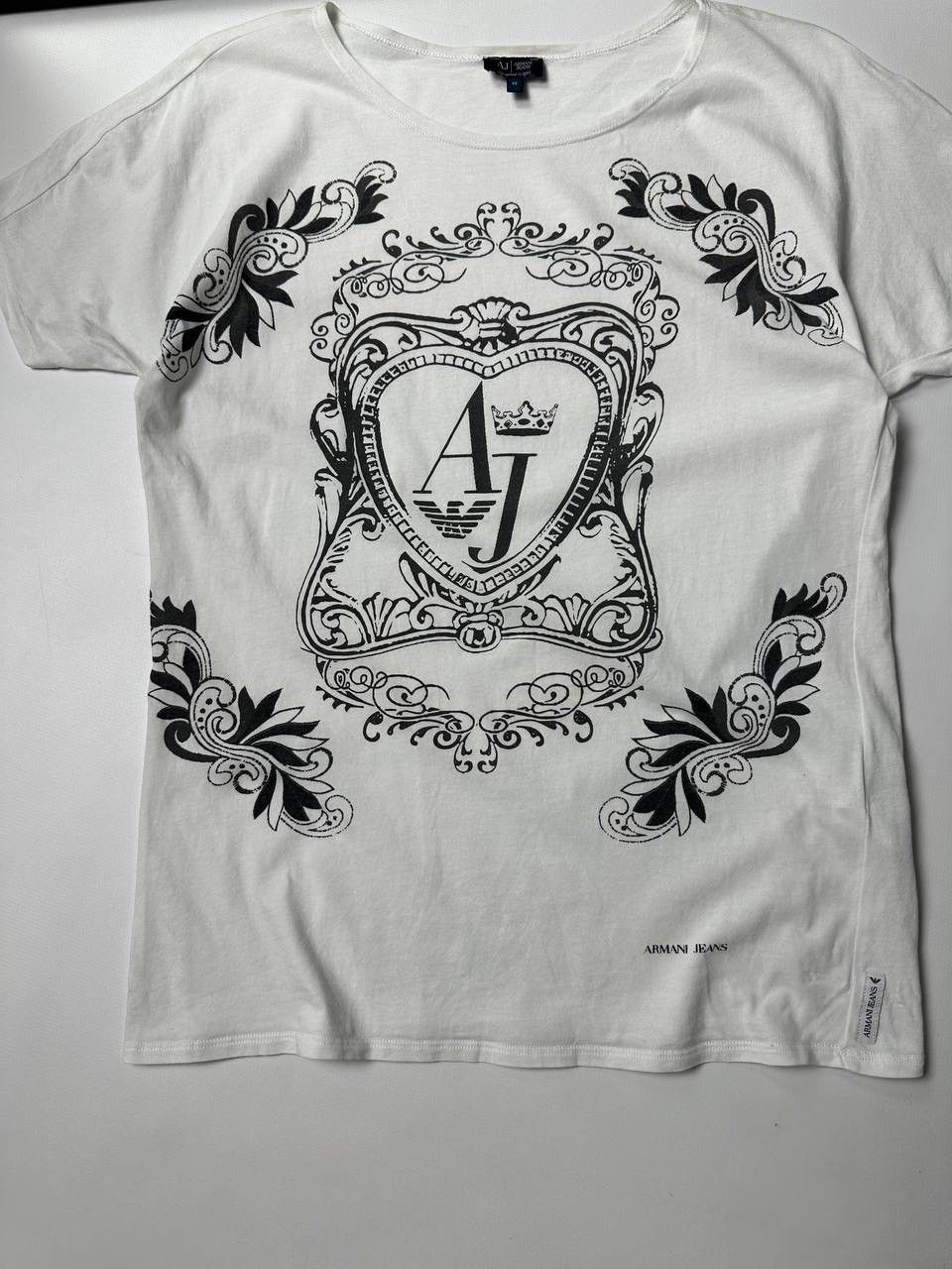 Armani Vintage Armani Womens Tattoo Vibe T Shirt Avant Garde Size S / US 4 / IT 40 - 4 Thumbnail