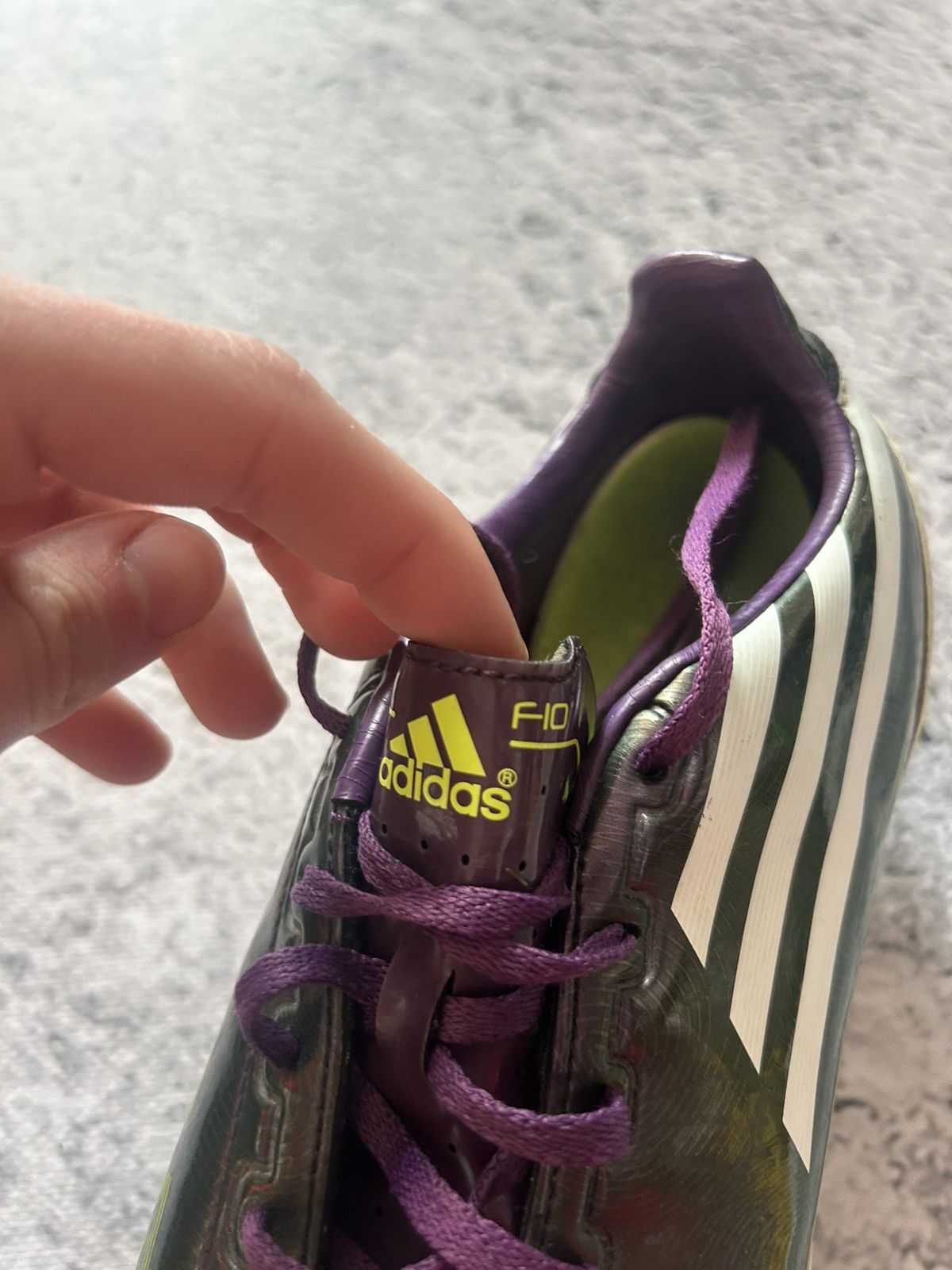 Adidas × Vintage Adidas Football Boots Mens Adizero F10TRX Size US 9 / EU 42 - 9 Thumbnail