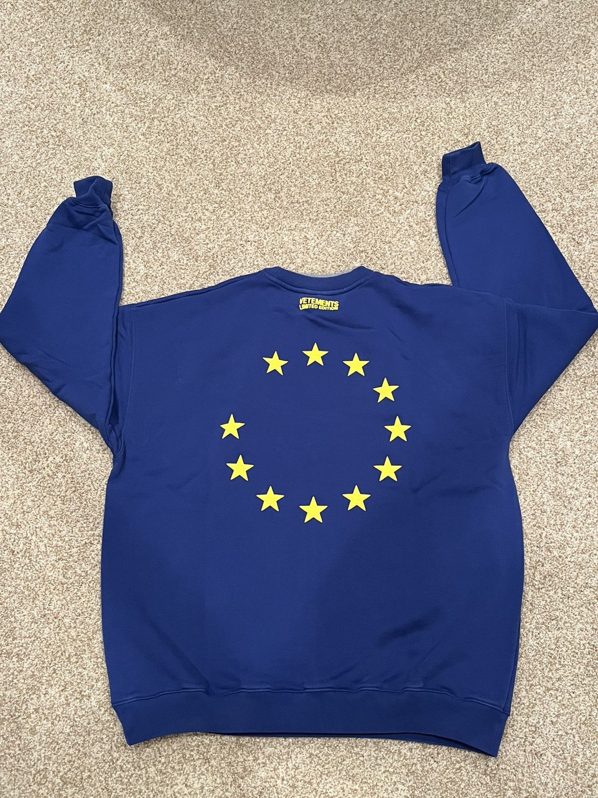 Vetements Made In Europe Sweatshirt Size US S / EU 44-46 / 1 - 3 Thumbnail