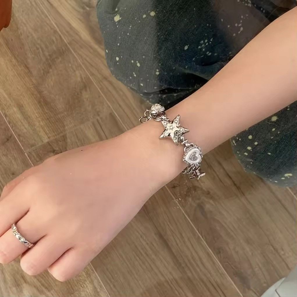Japanese Brand × Vintage Heart Flower Chain Bracelets Size ONE SIZE - 6 Thumbnail