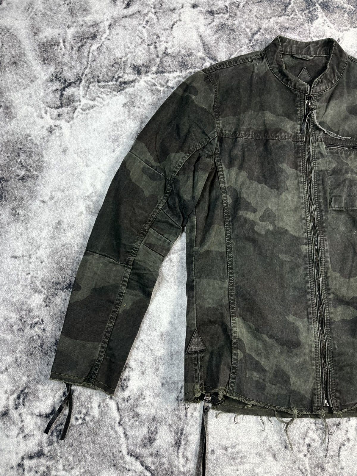 Other Be Edgy Camo Jacket / Military Style / Statement Back Print Size US M / EU 48-50 / 2 - 3 Thumbnail
