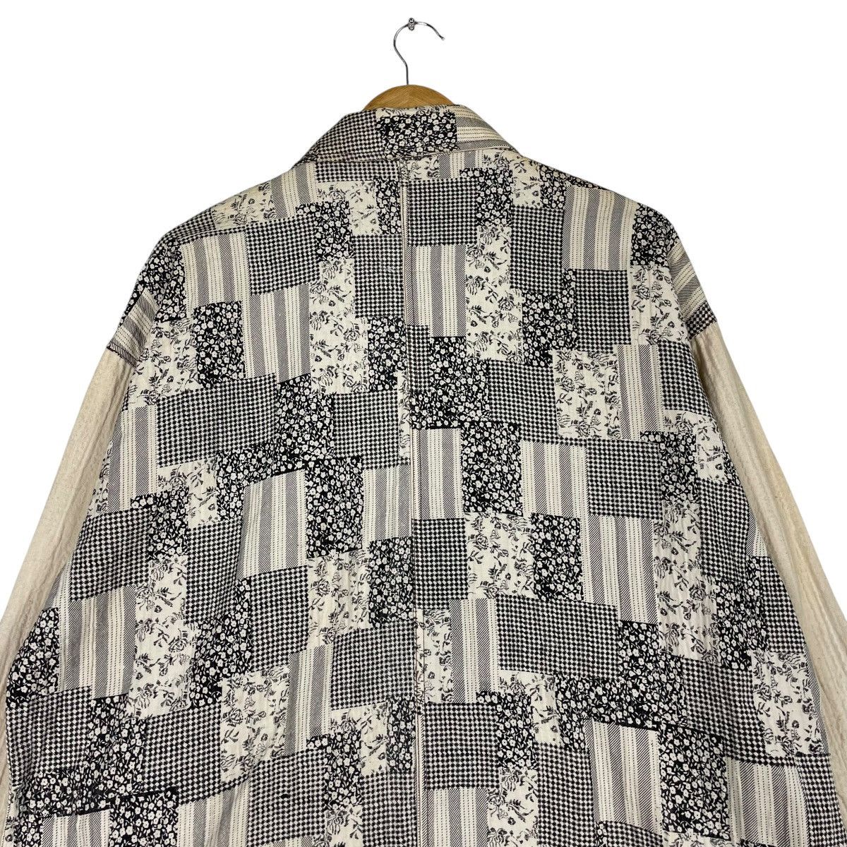 Issey Miyake × Japanese Brand × Vintage 💥THIS MEN JAPAN PATCHWORK BAGGY BUTTON JACKET Size US XL / EU 56 / 4 - 8 Thumbnail