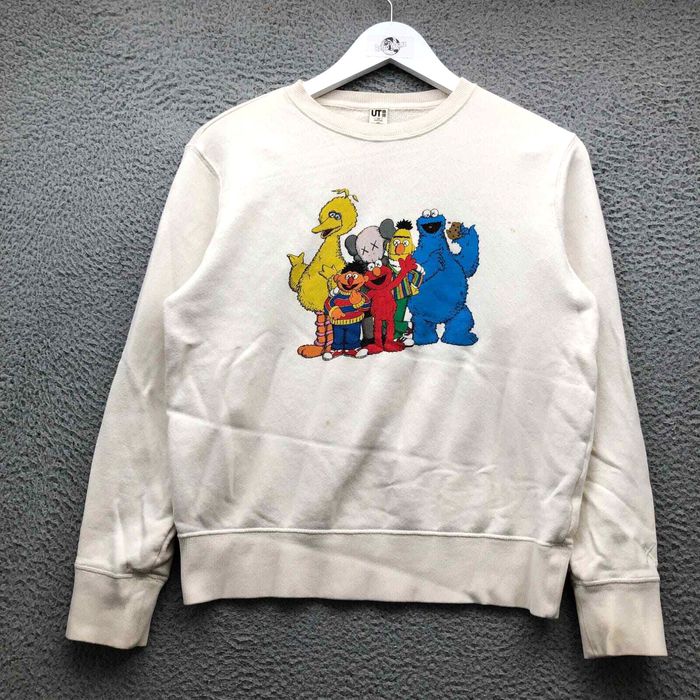 Kaws sesame outlet street sweatshirt