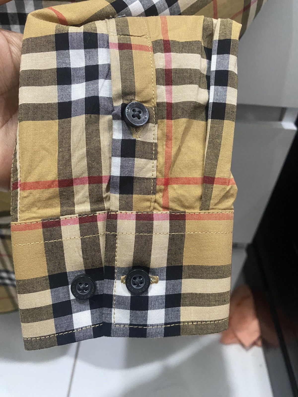 Burberry BURBERRY London England (code:B) Size US L / EU 52-54 / 3 - 5 Thumbnail