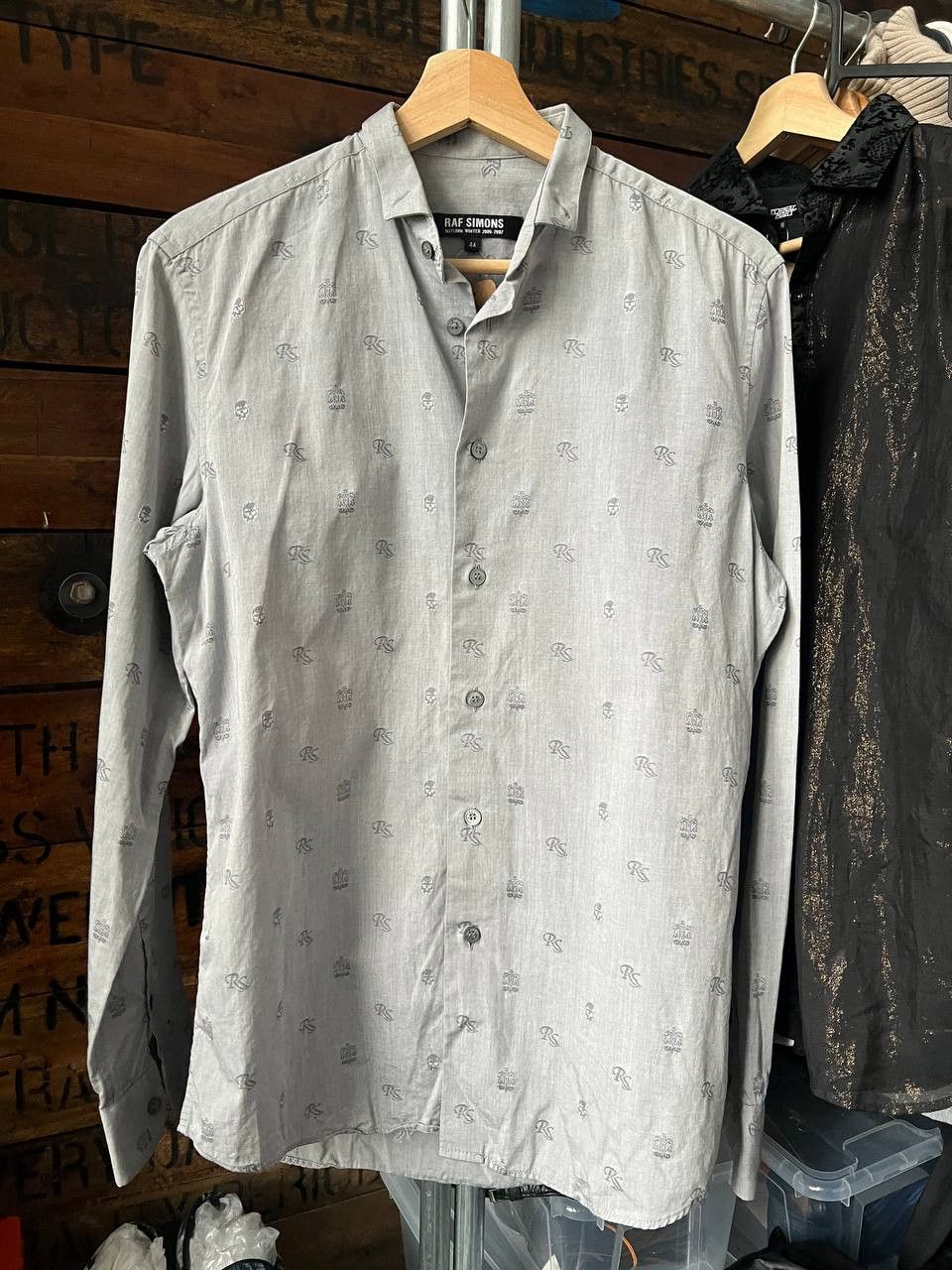 Raf Simons AW06/07 Raf Simons Grey Patterned Shirt Size 44 Size US S / EU 44-46 / 1 - 1 Thumbnail