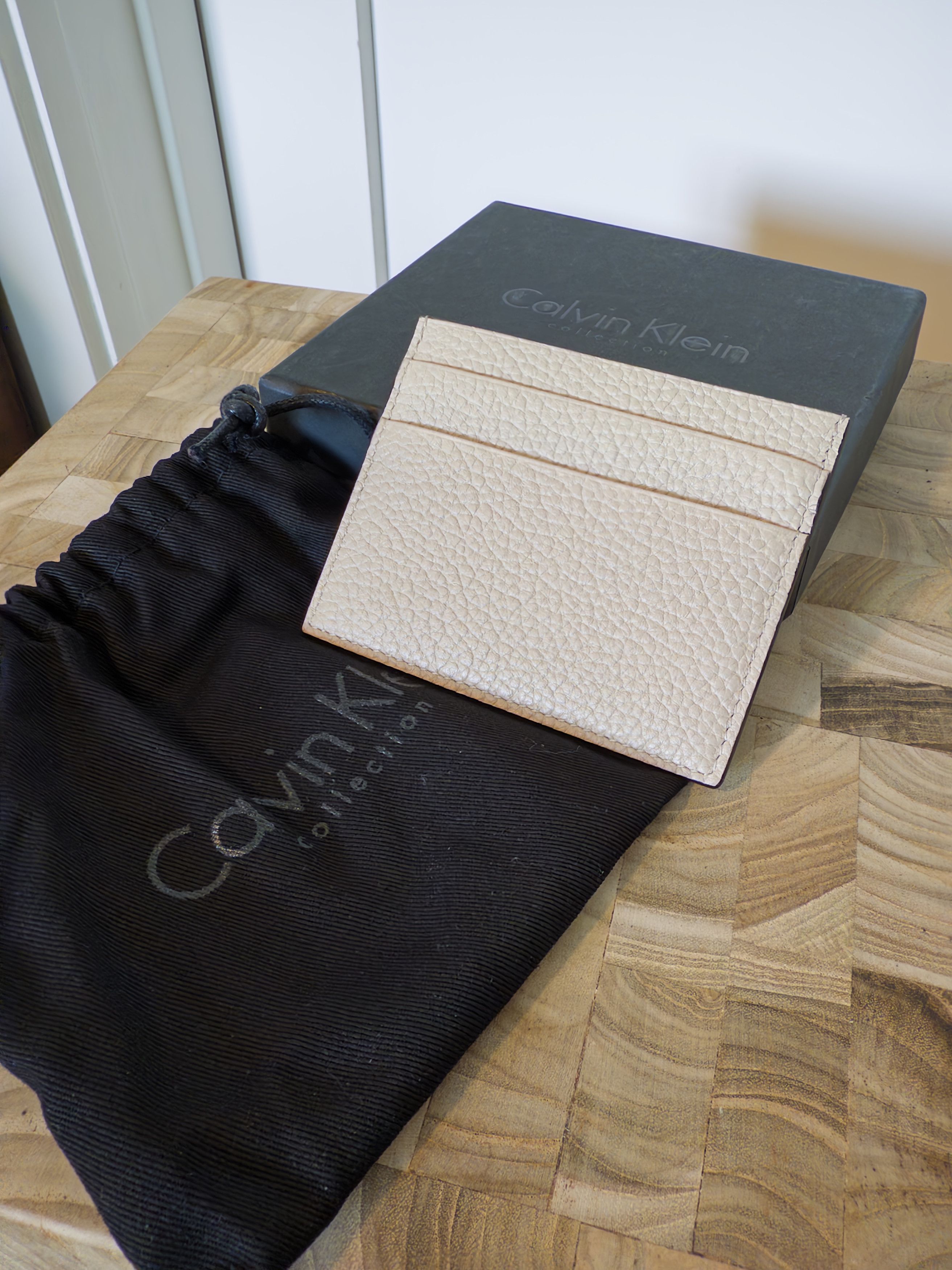 Calvin Klein Calvin Klein Beige Card Holder Size ONE SIZE - 1 Thumbnail