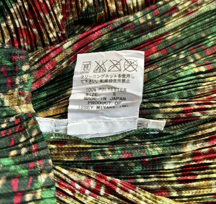 Pleats Please Issey Miyake PLEATS PLEASE by ISSEY MIYAKE Pleated Top Shirt Designer Size M / US 6-8 / IT 42-44 - 5 Thumbnail