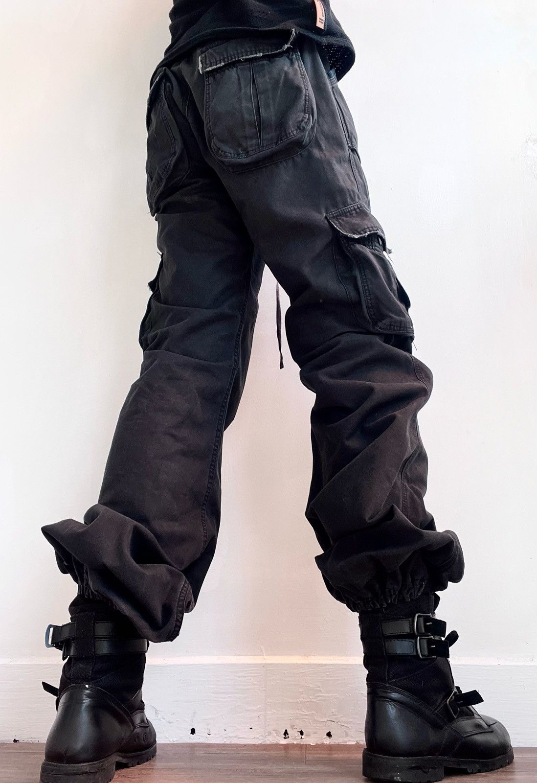 GOA 2000s G.O.A Avant-Garde Cargo Pants Size US 32 / EU 48 - 4 Thumbnail