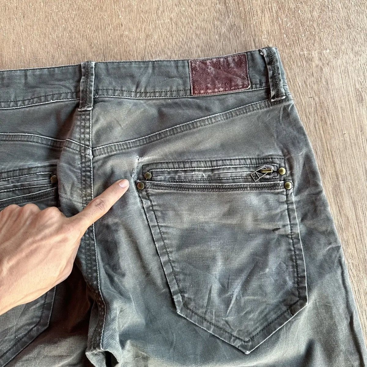 Global Work STEALS💥GLOBALWORK TROUSERS FADED MUDWASH MILITARY VTG PANTS Size US 33 - 12 Thumbnail