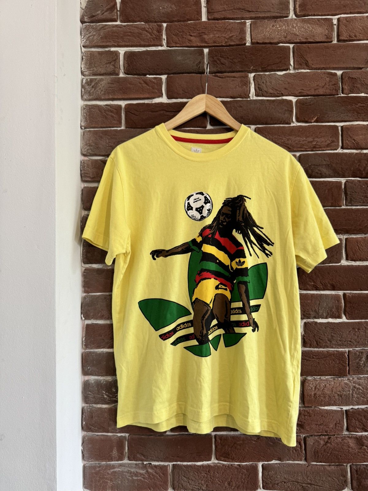 Adidas Very Rare 2006 Adidas Bunny Wailer Marley Yellow T Shirt M Size US M / EU 48-50 / 2 - 1 Thumbnail